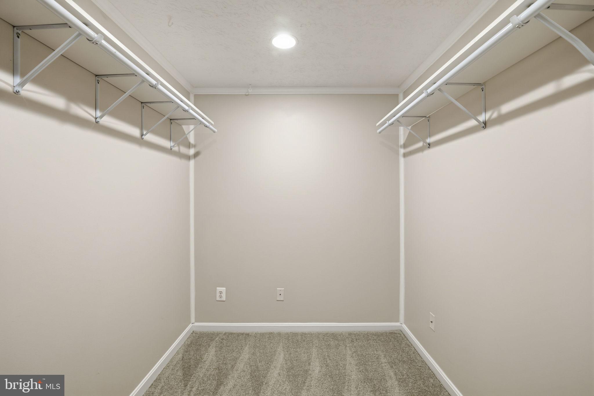 OAKHURST - Residential