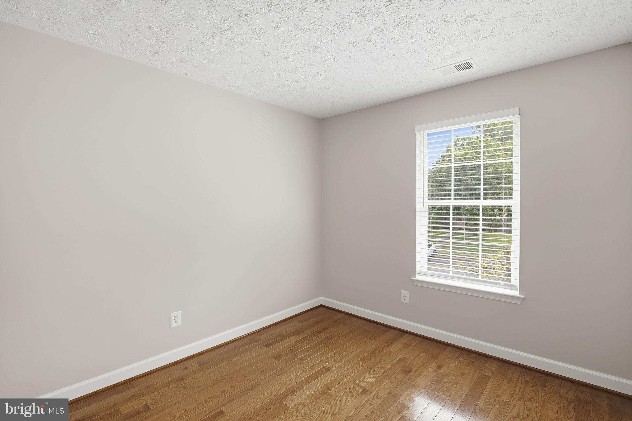 OAKHURST - Residential
