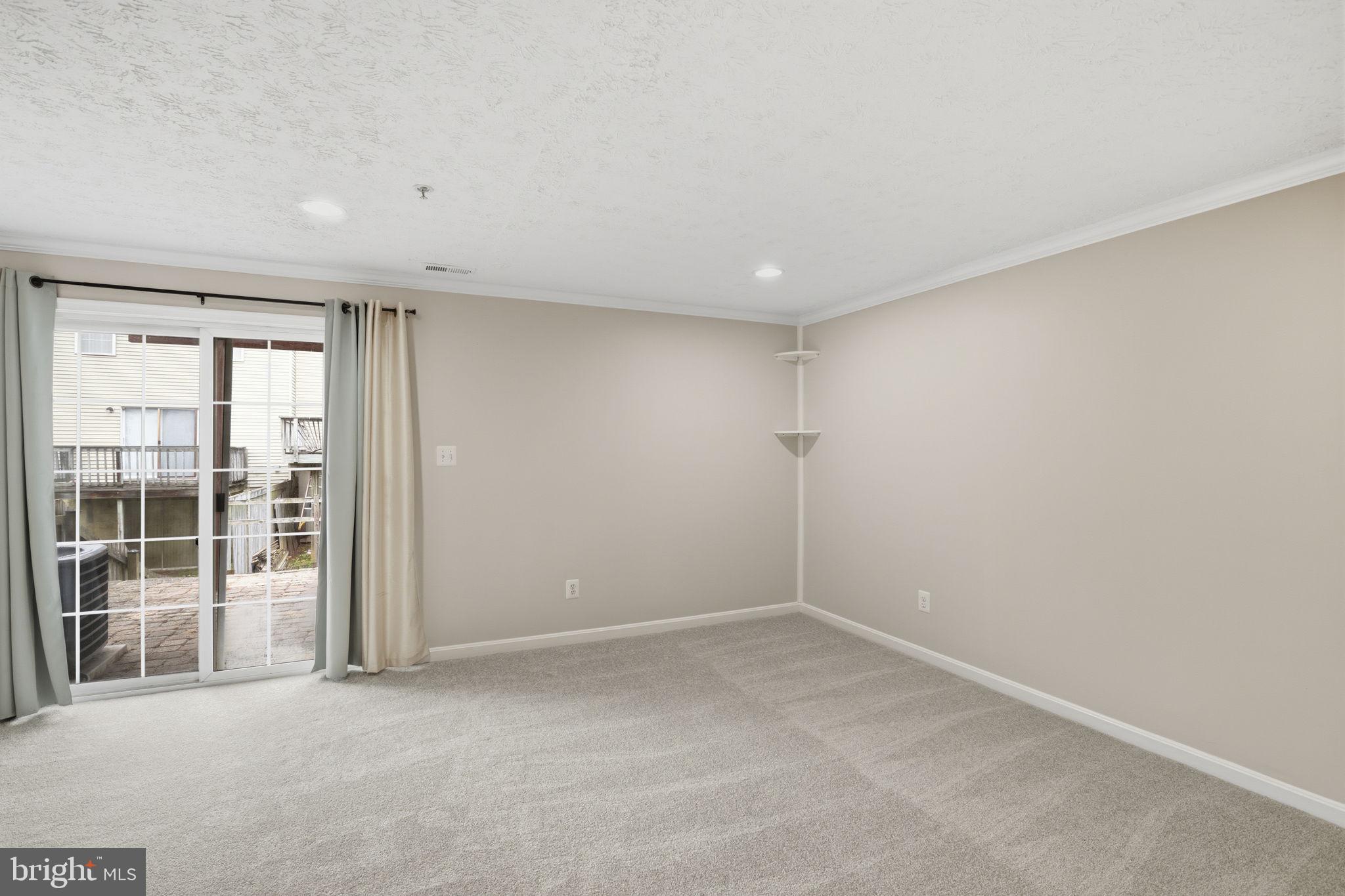 OAKHURST - Residential