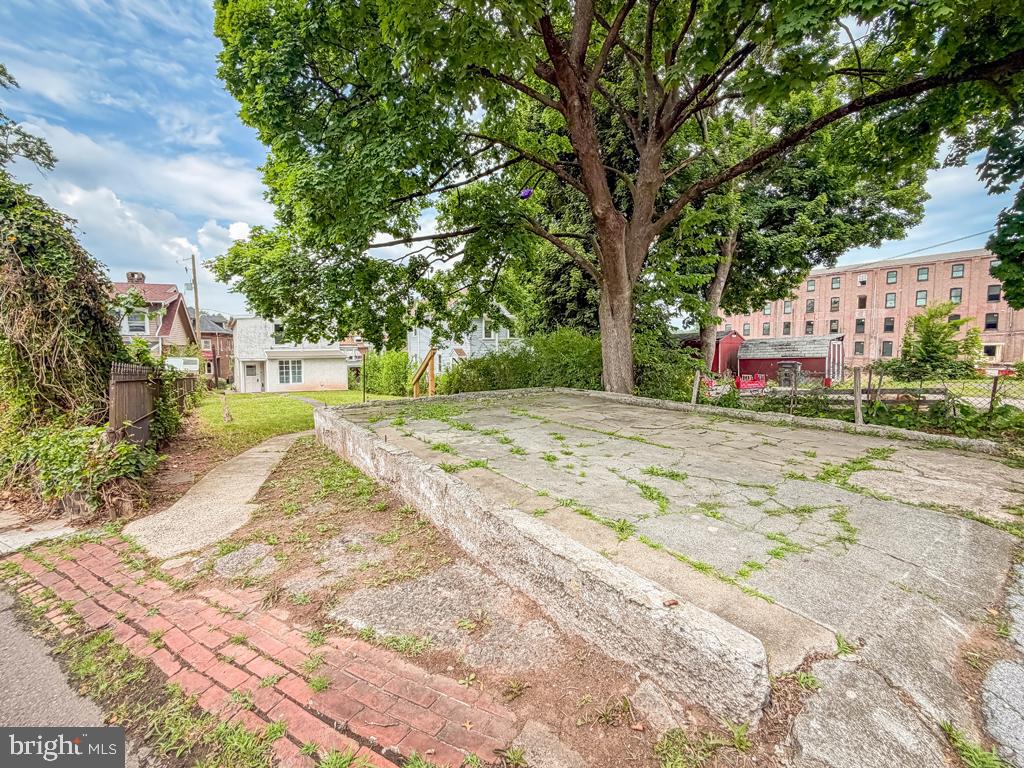 POTTSTOWN - Residential