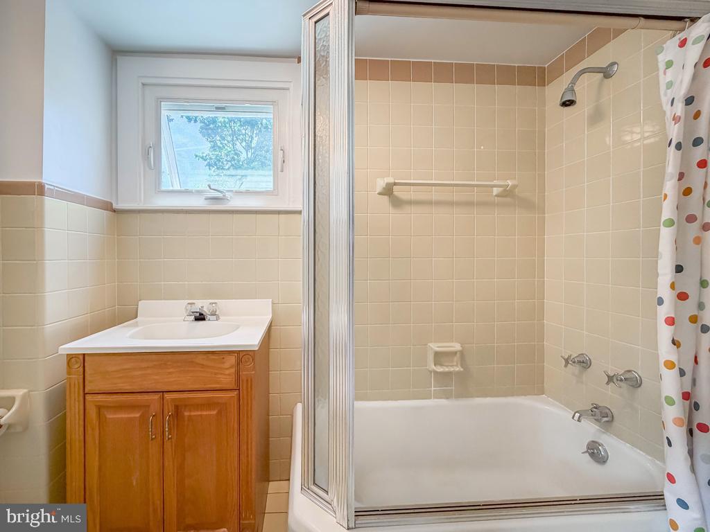 POTTSTOWN - Residential