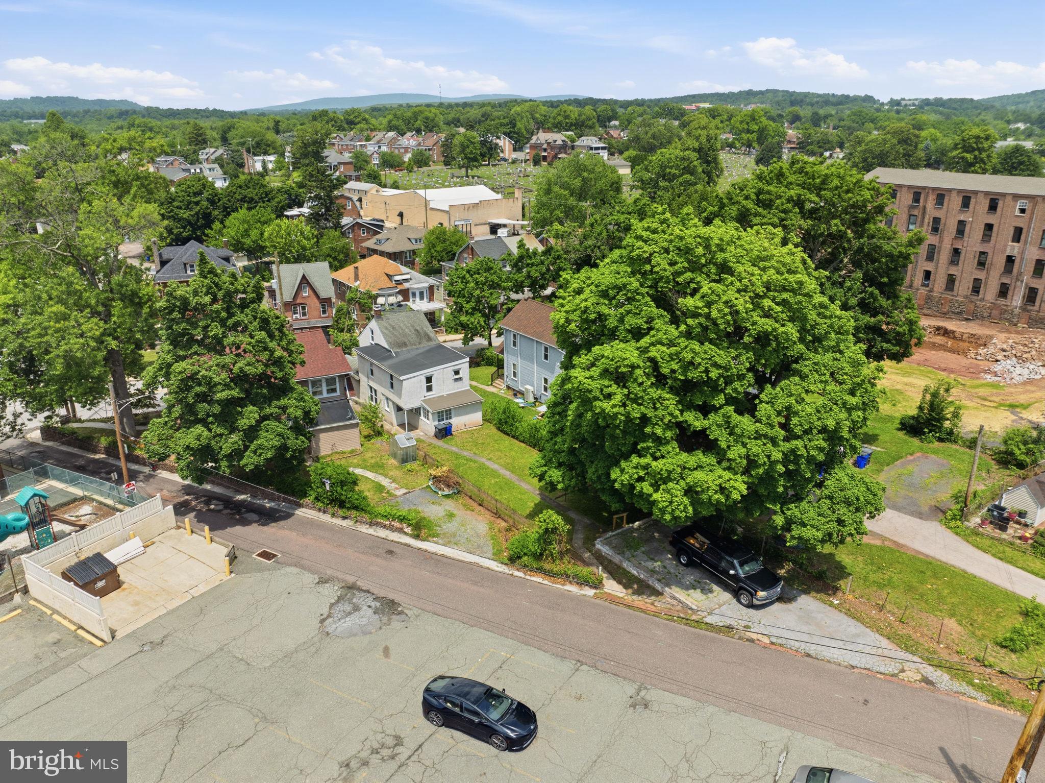 POTTSTOWN - Residential