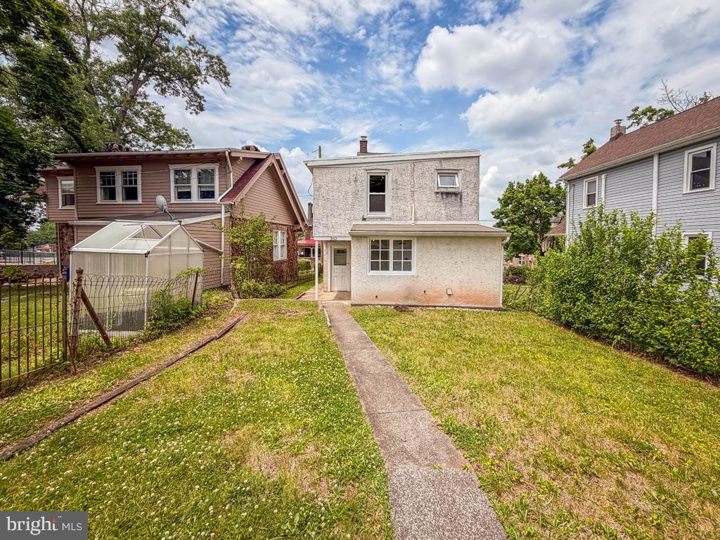 POTTSTOWN - Residential