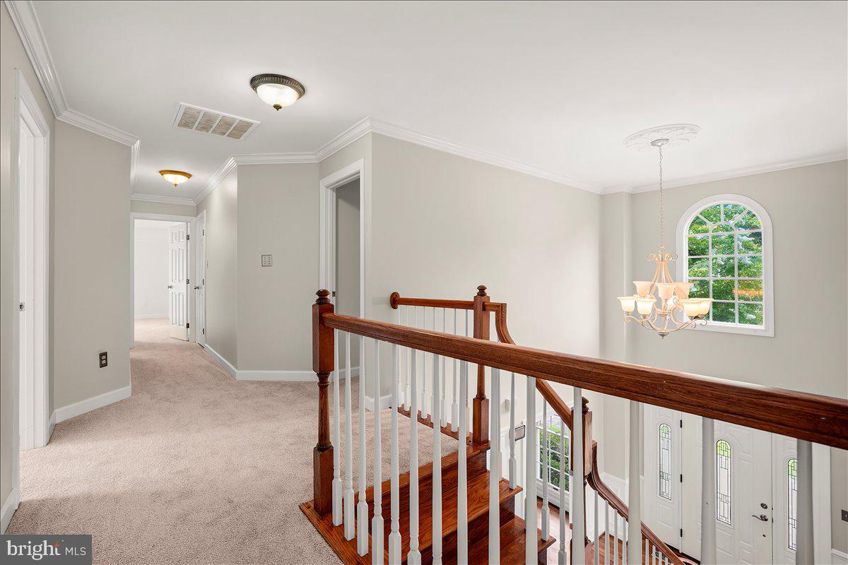 LAYTONSVILLE KNOLLS - Residential