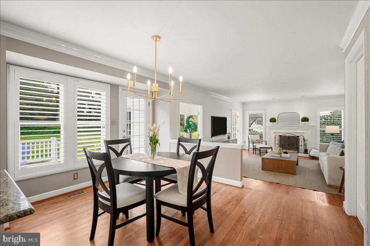 LAYTONSVILLE KNOLLS - Residential
