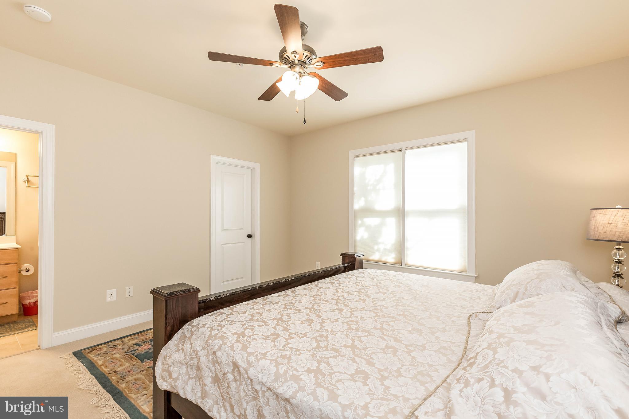 OAKMONT - Residential