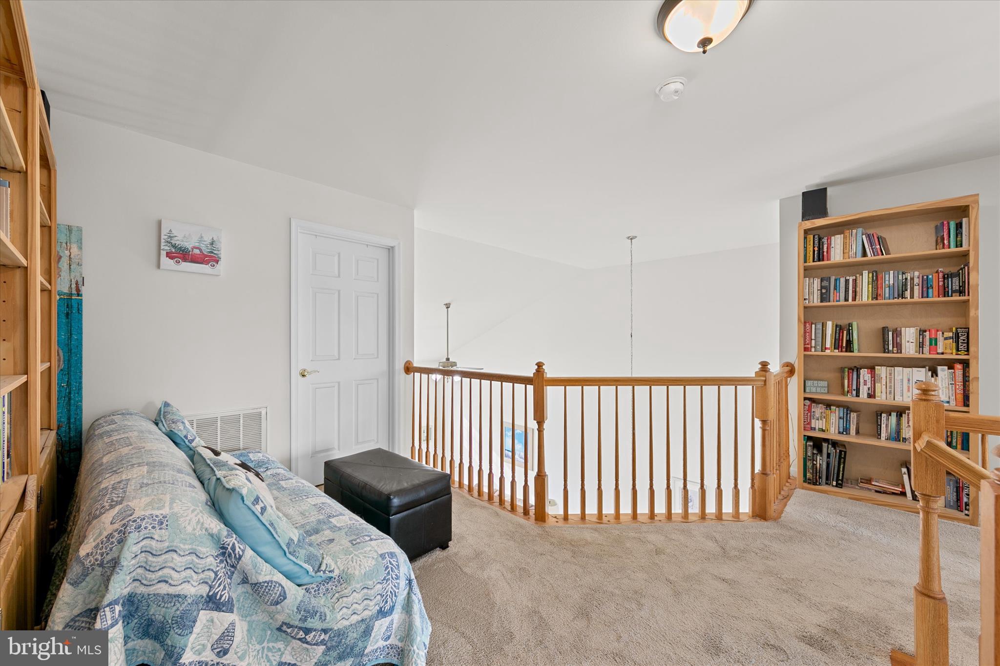 BAY SHORES - Residential