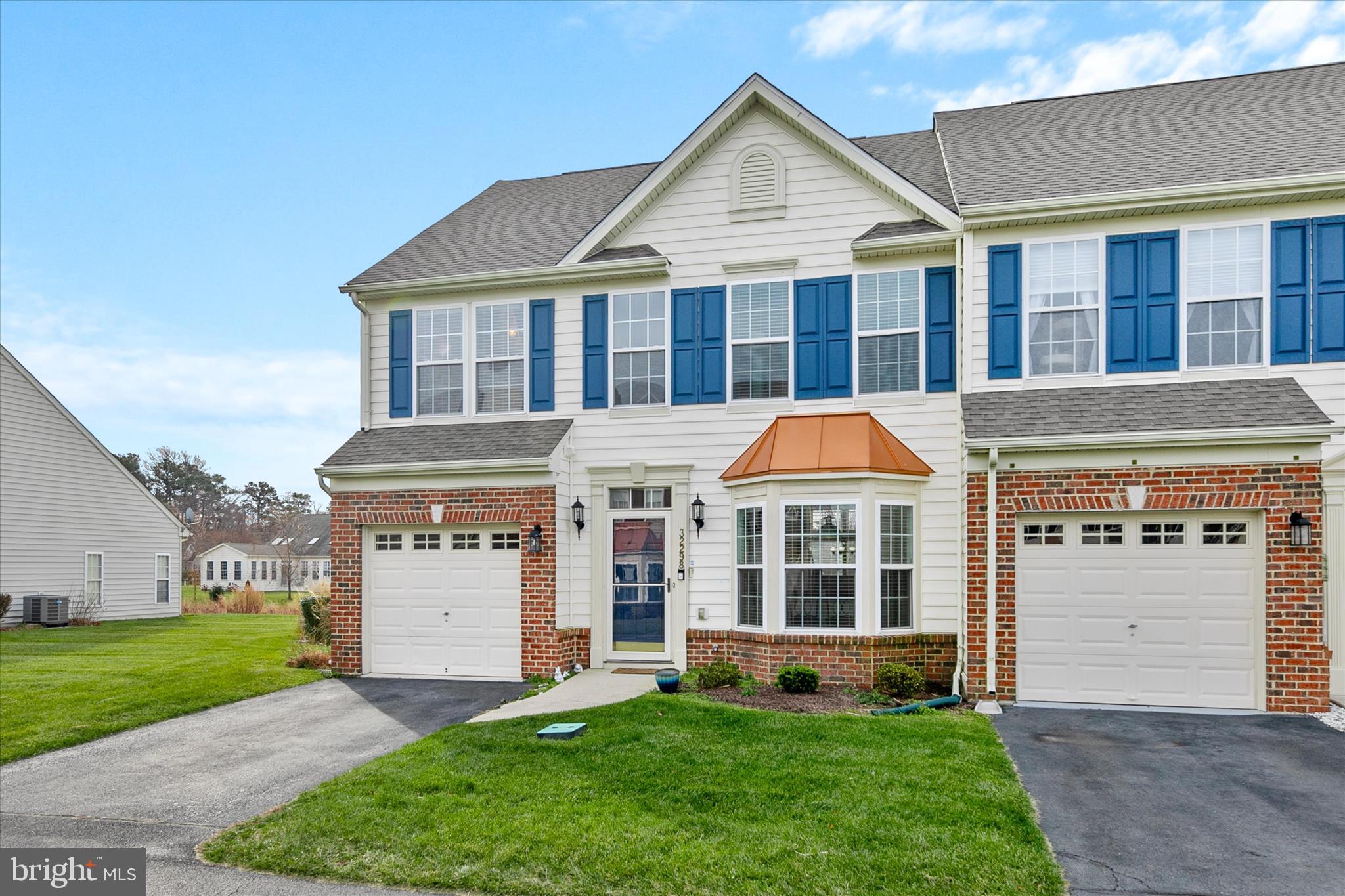 BAY SHORES - Residential