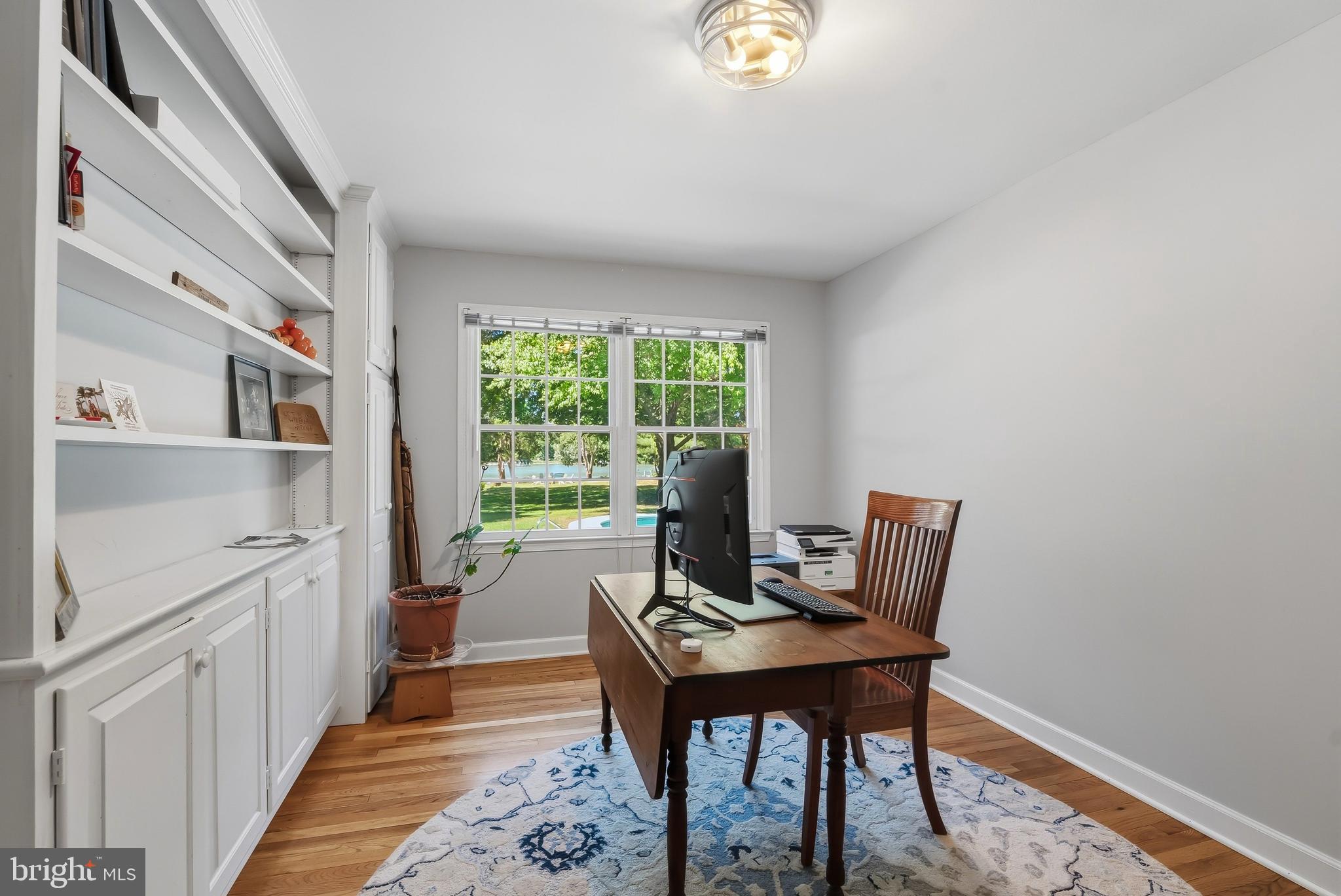 WAVERLY ISLAND ESTATES - Residential