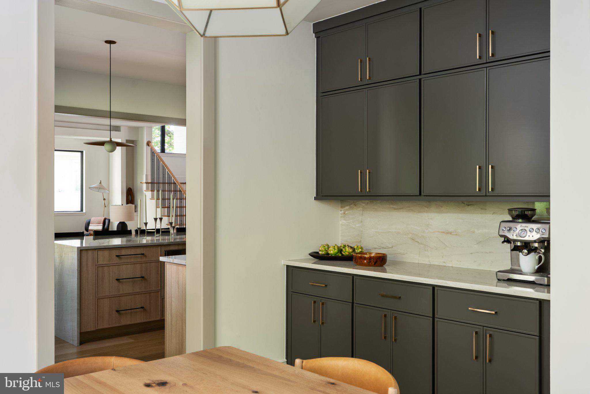 KENWOOD PARK - Residential