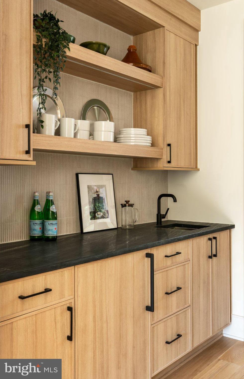 KENWOOD PARK - Residential