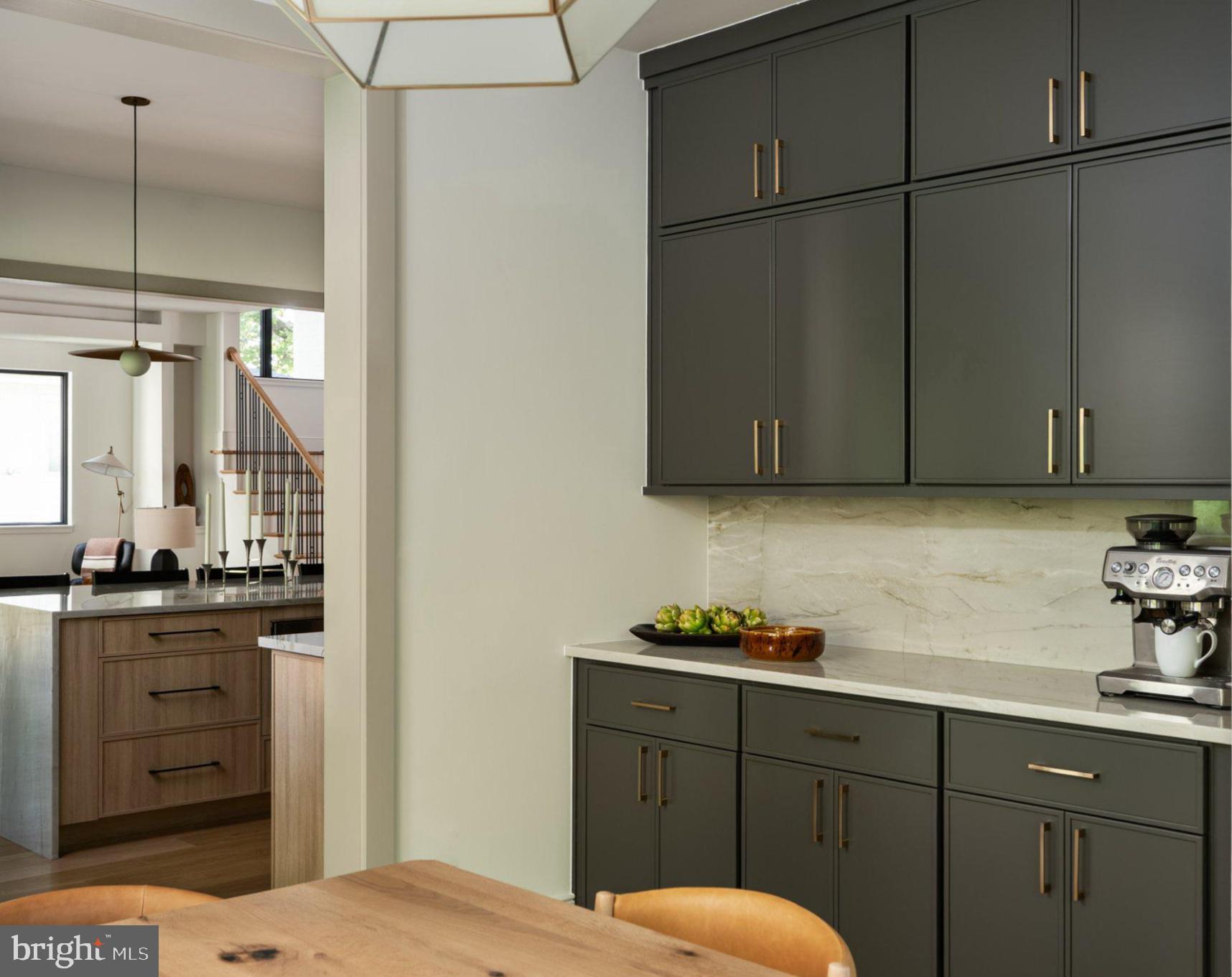KENWOOD PARK - Residential