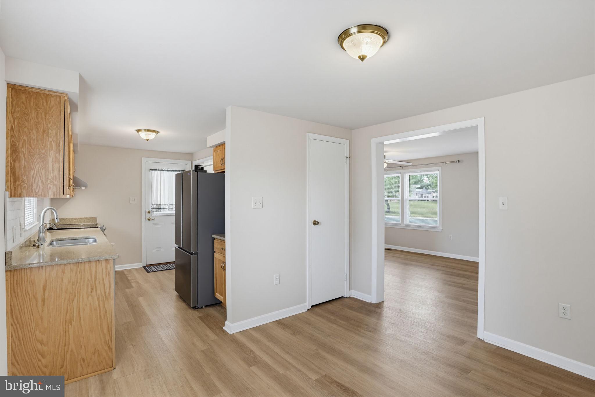 LAUREL - Residential