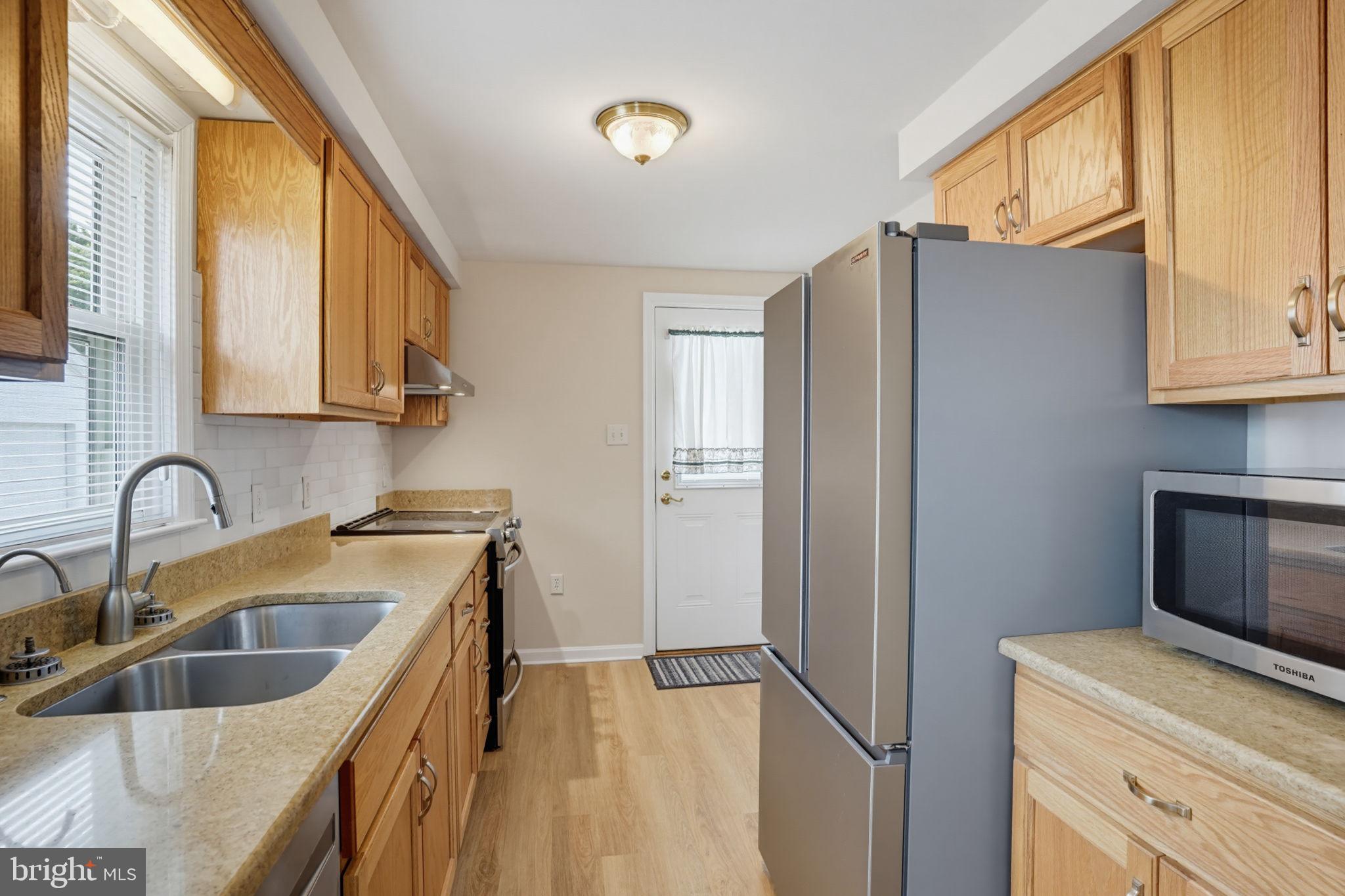 LAUREL - Residential