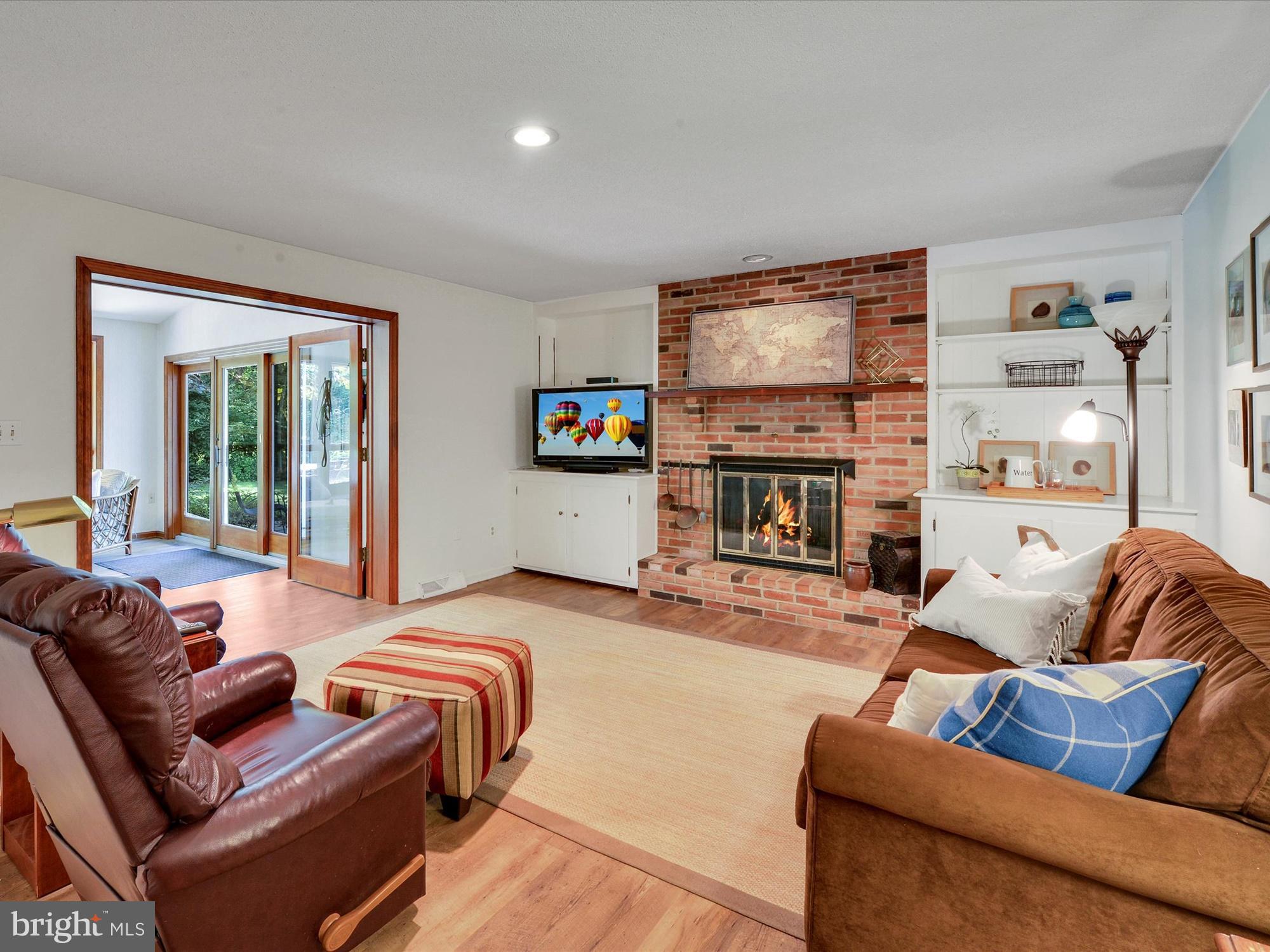 ROCKRIMMON RIDGE - Residential