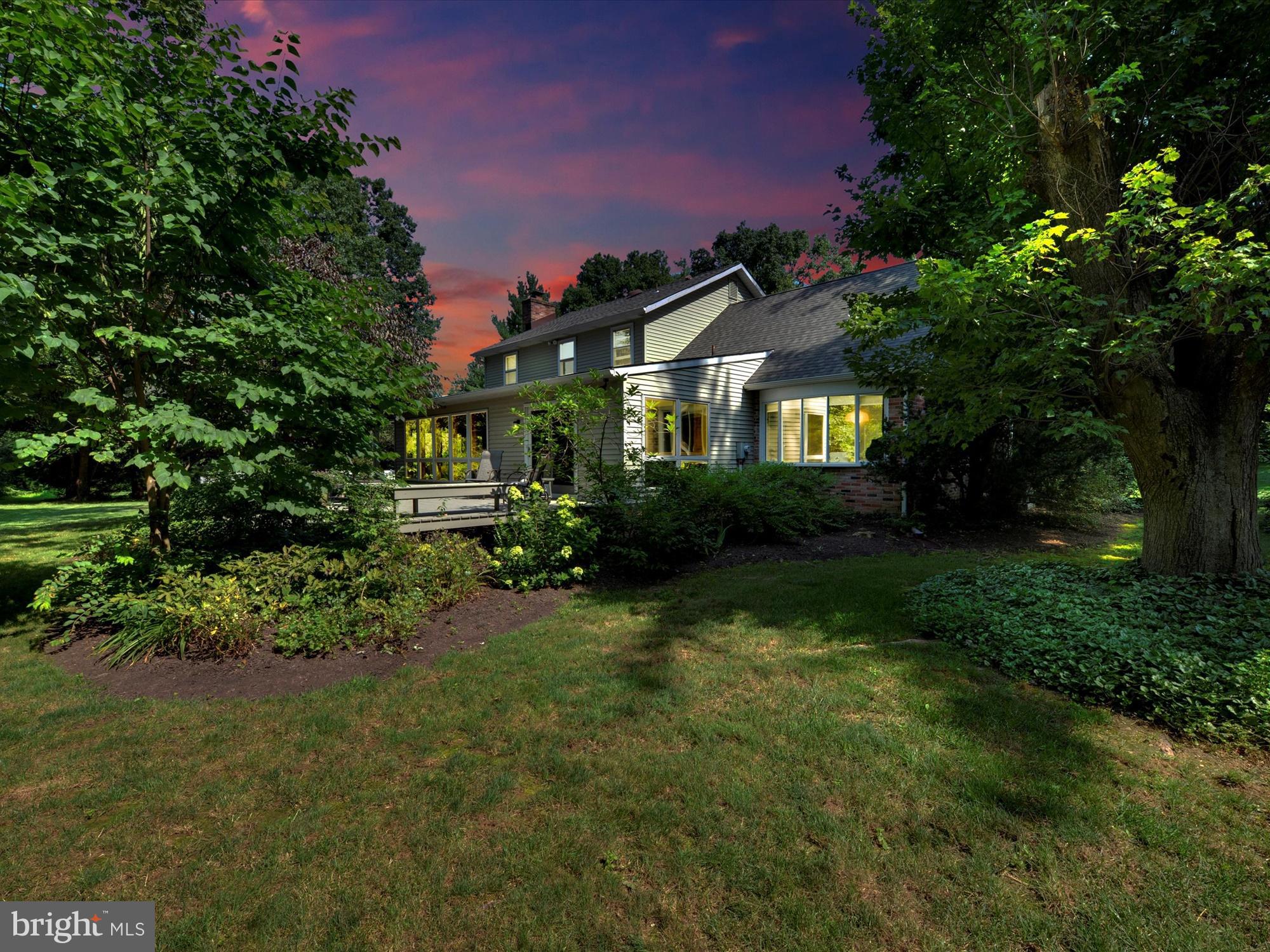 ROCKRIMMON RIDGE - Residential