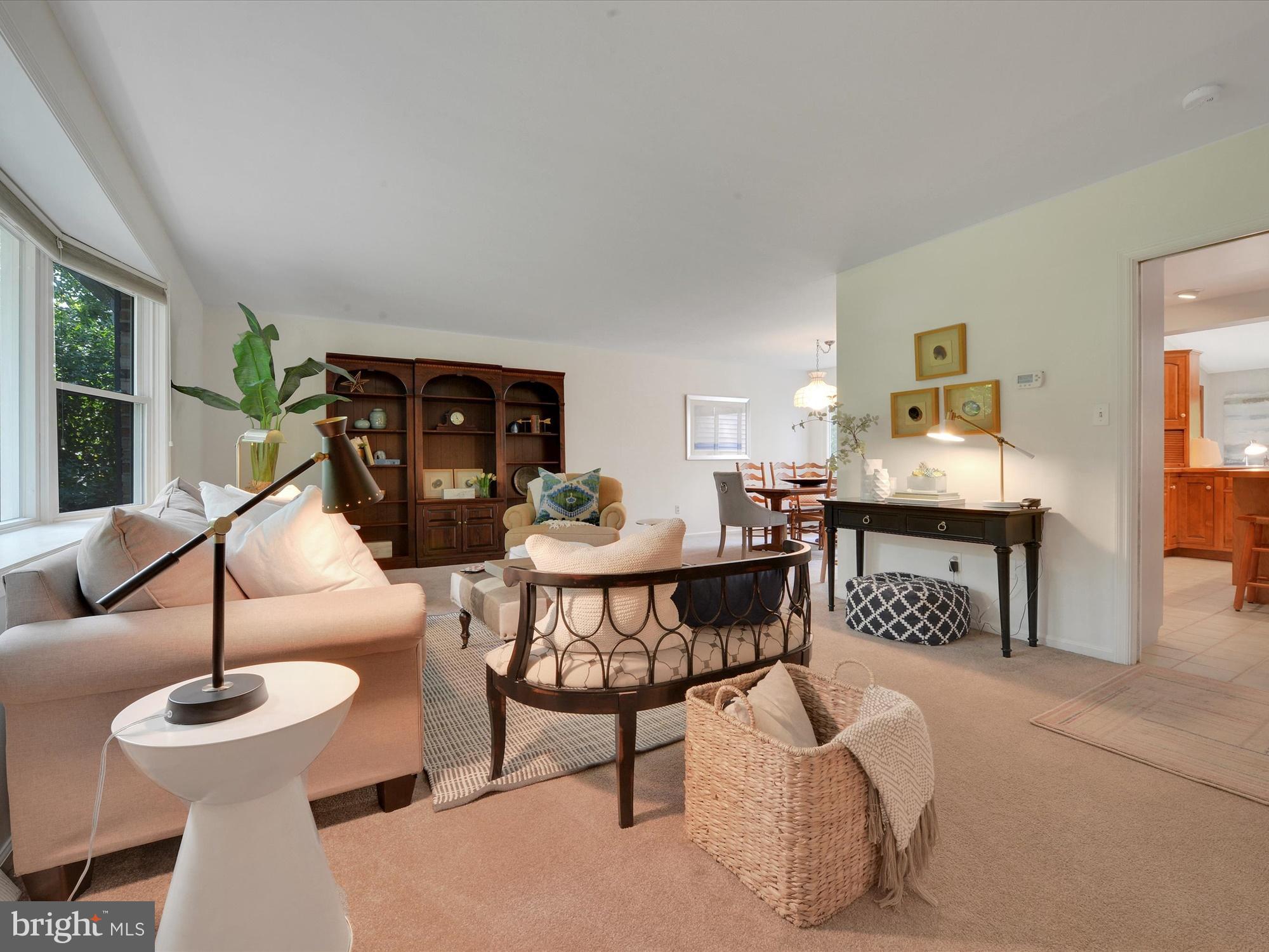 ROCKRIMMON RIDGE - Residential