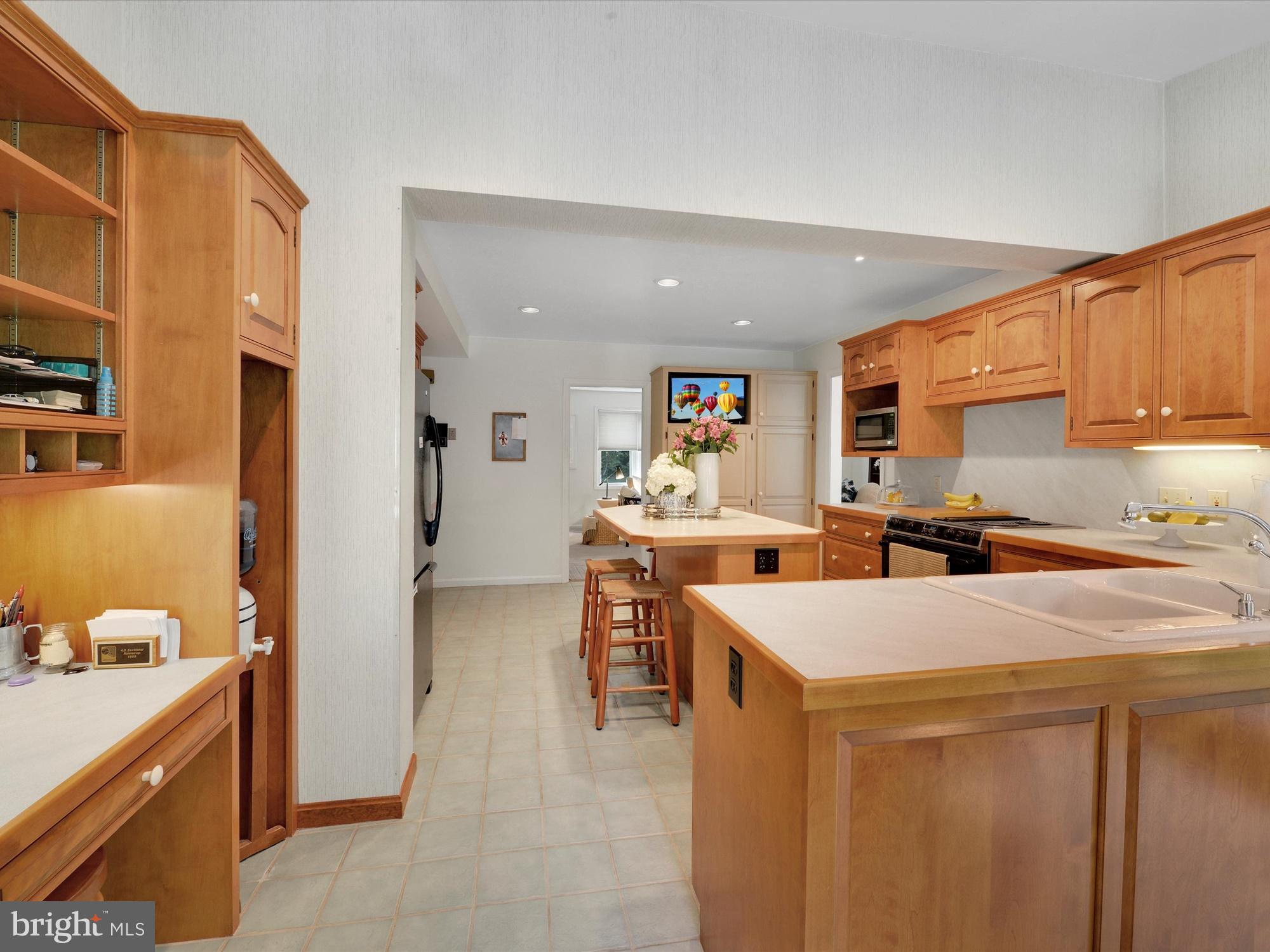 ROCKRIMMON RIDGE - Residential