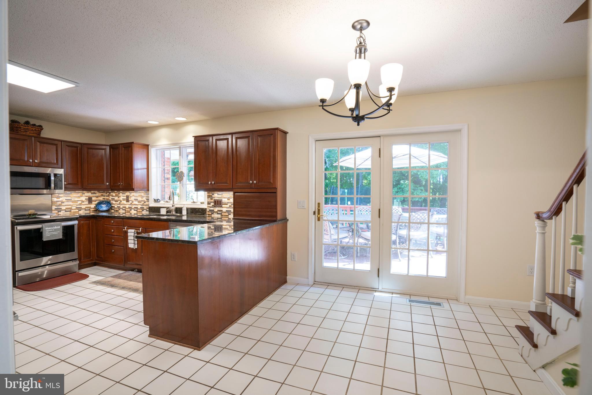 GRAYS WOODS - Residential