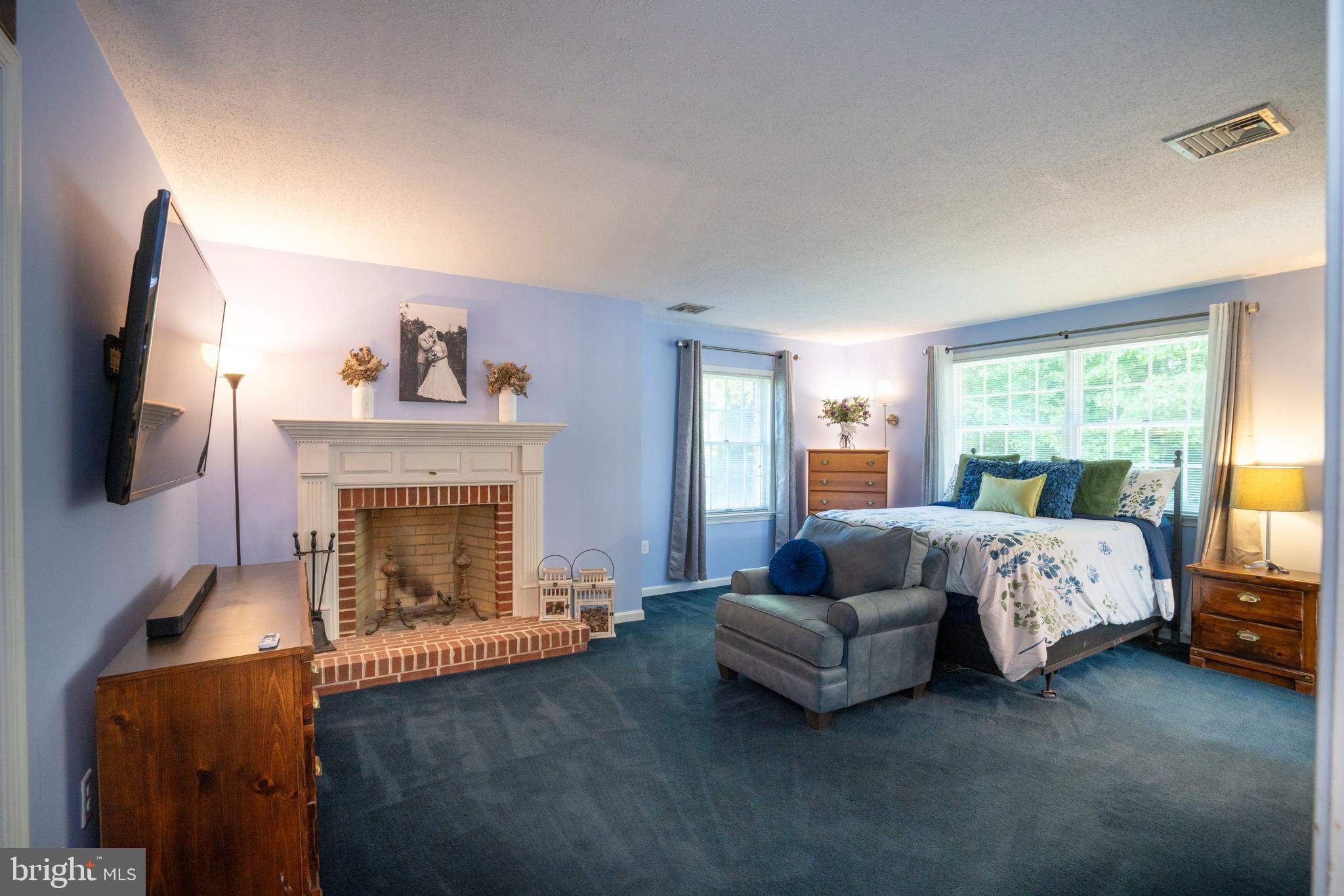 GRAYS WOODS - Residential