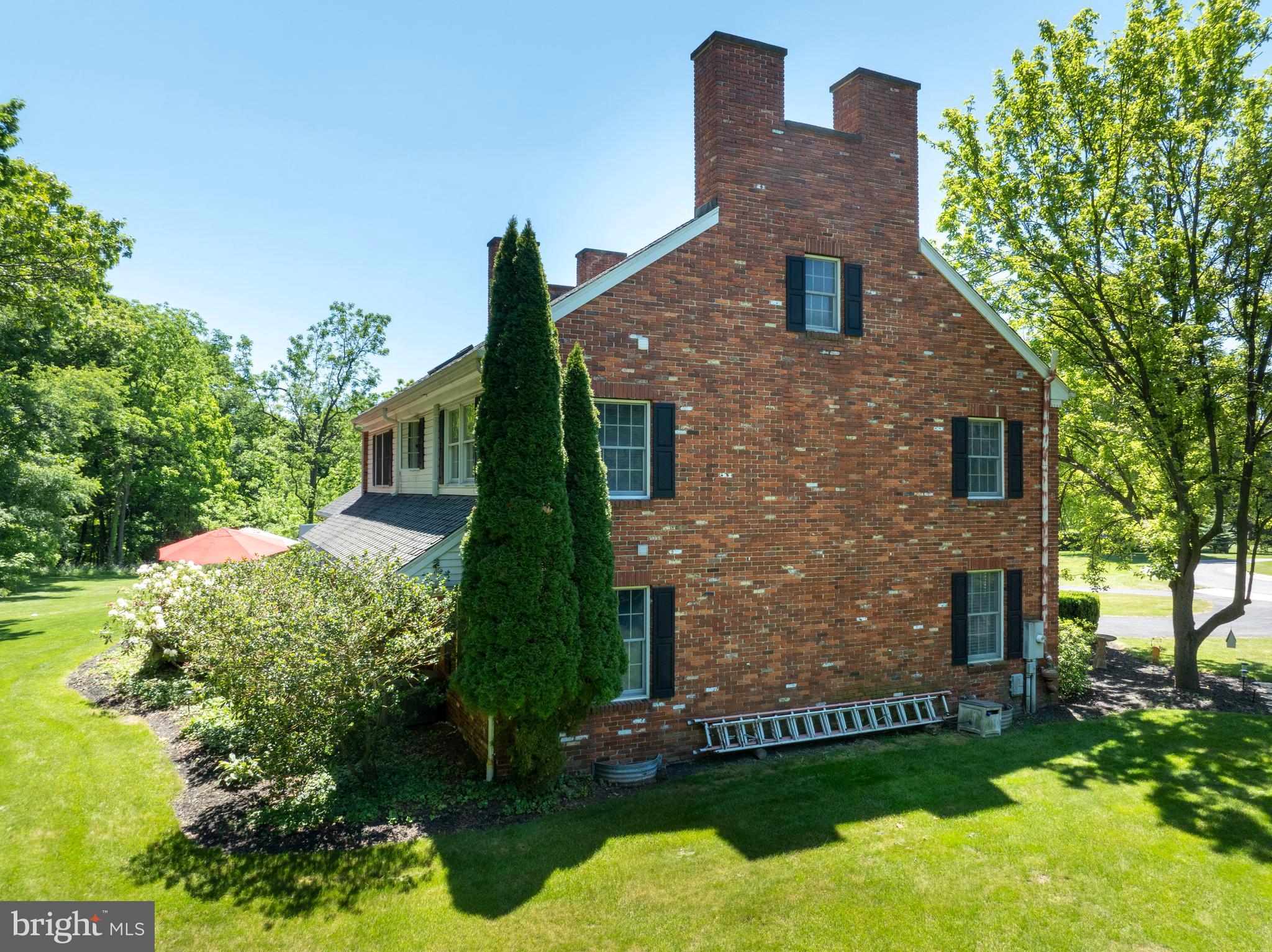 GRAYS WOODS - Residential