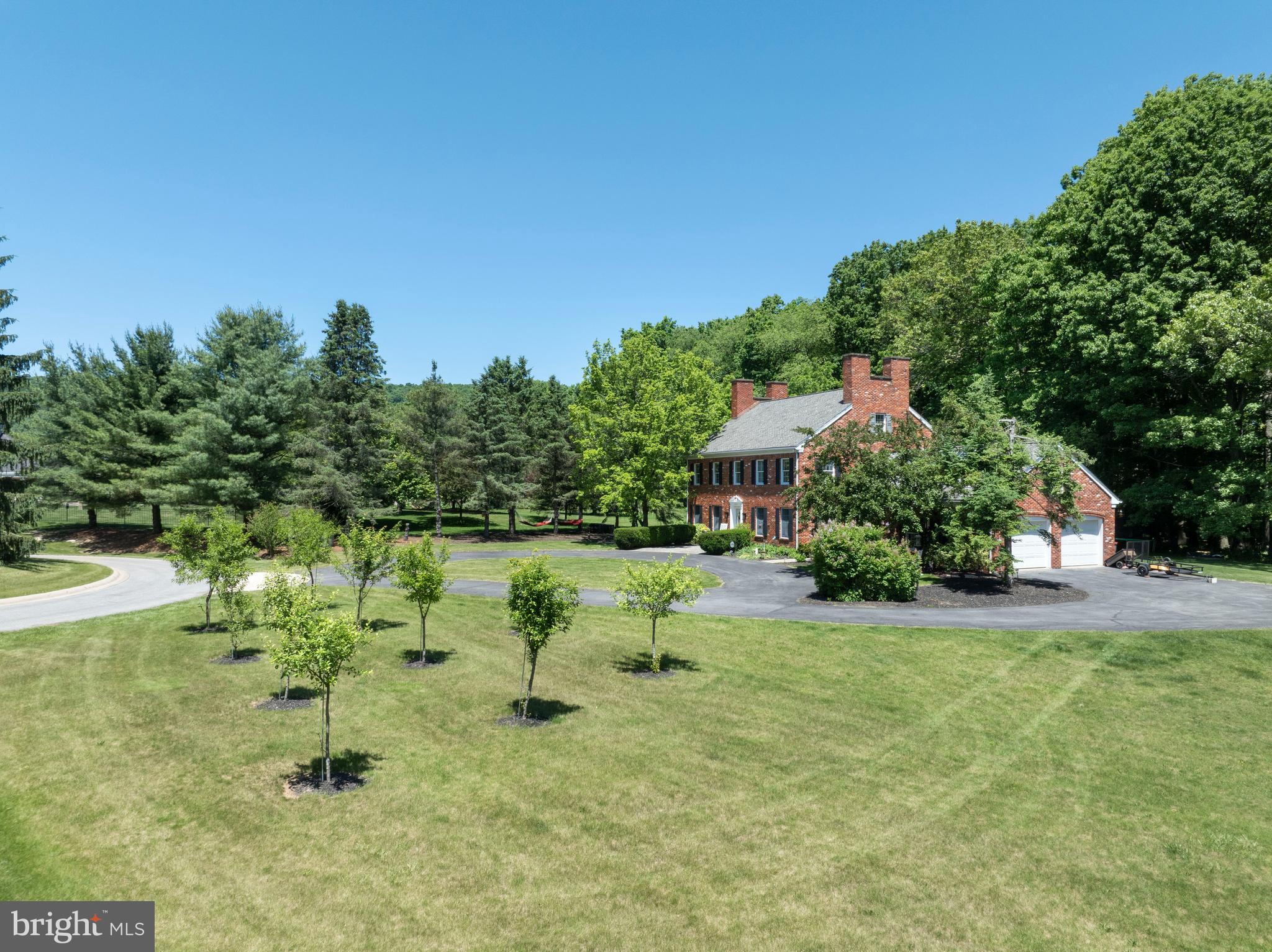 GRAYS WOODS - Residential
