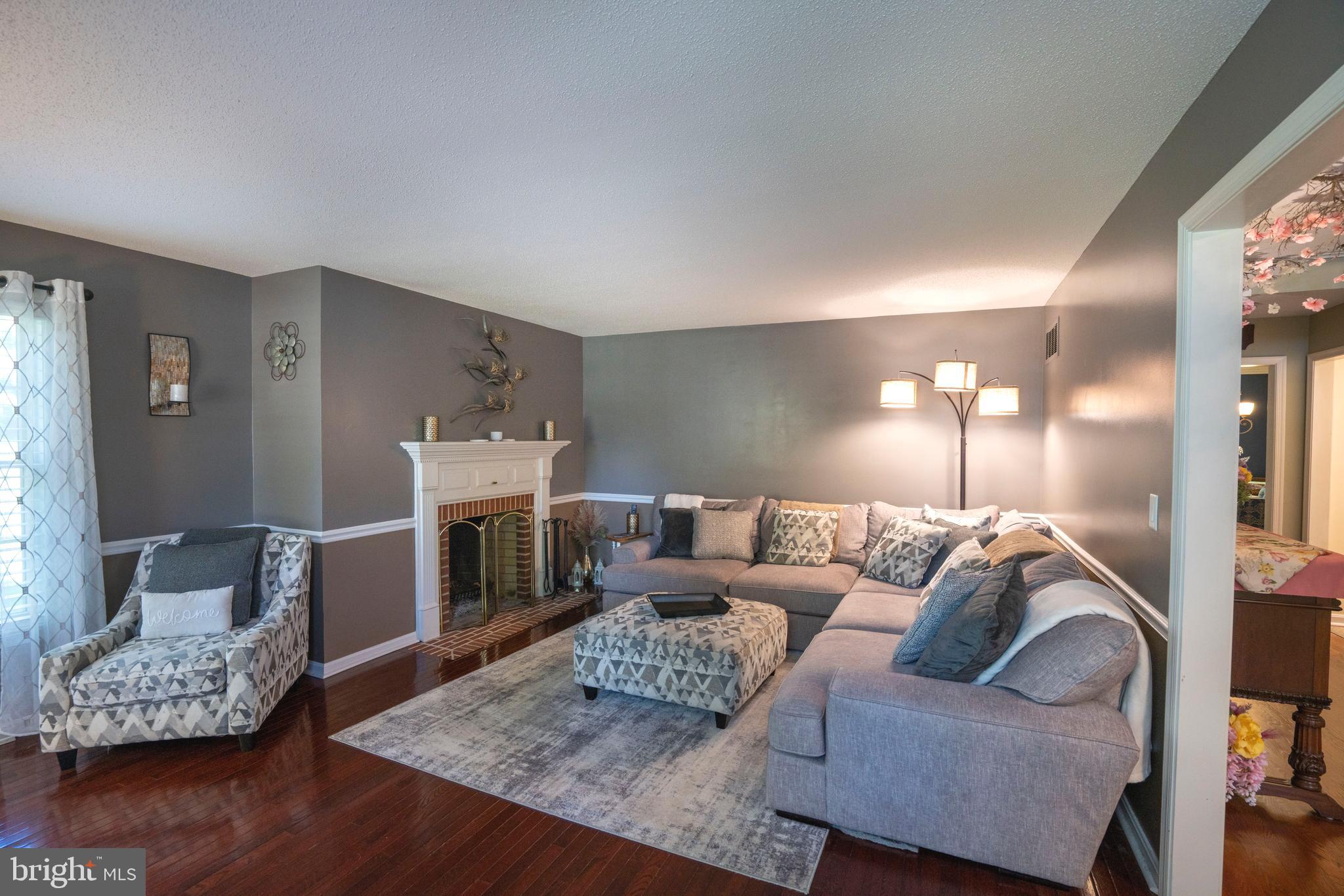 GRAYS WOODS - Residential