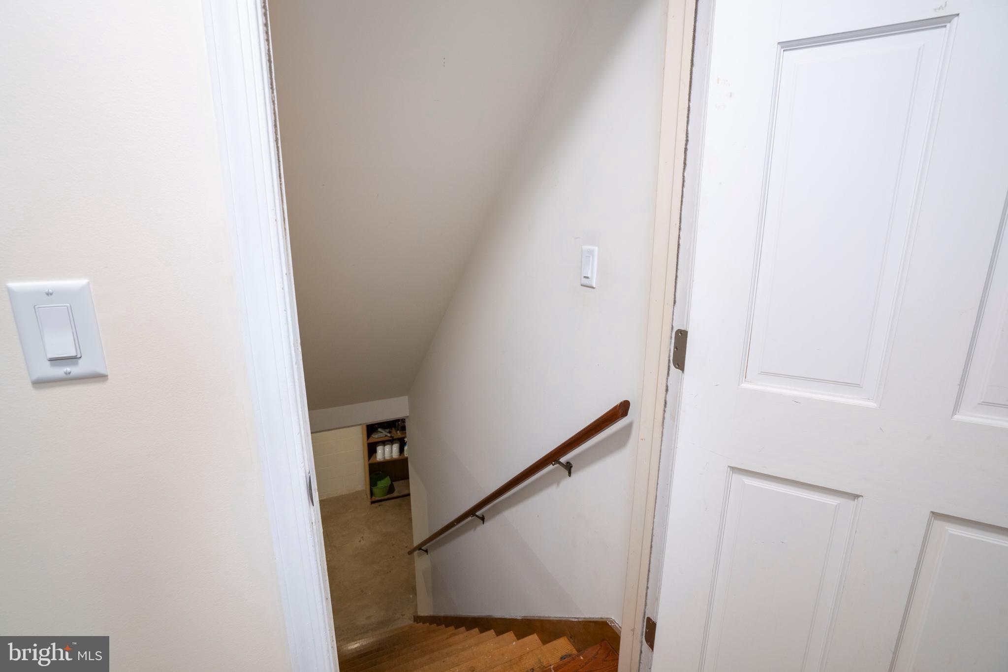 GRAYS WOODS - Residential