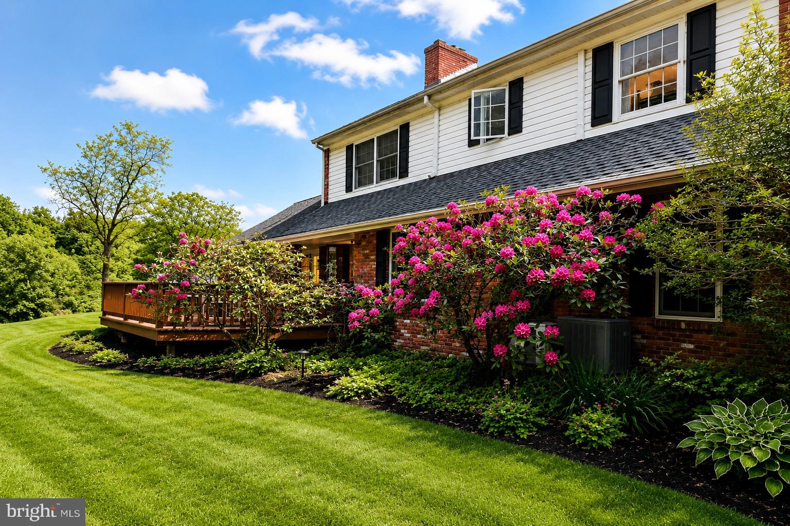 GRAYS WOODS - Residential