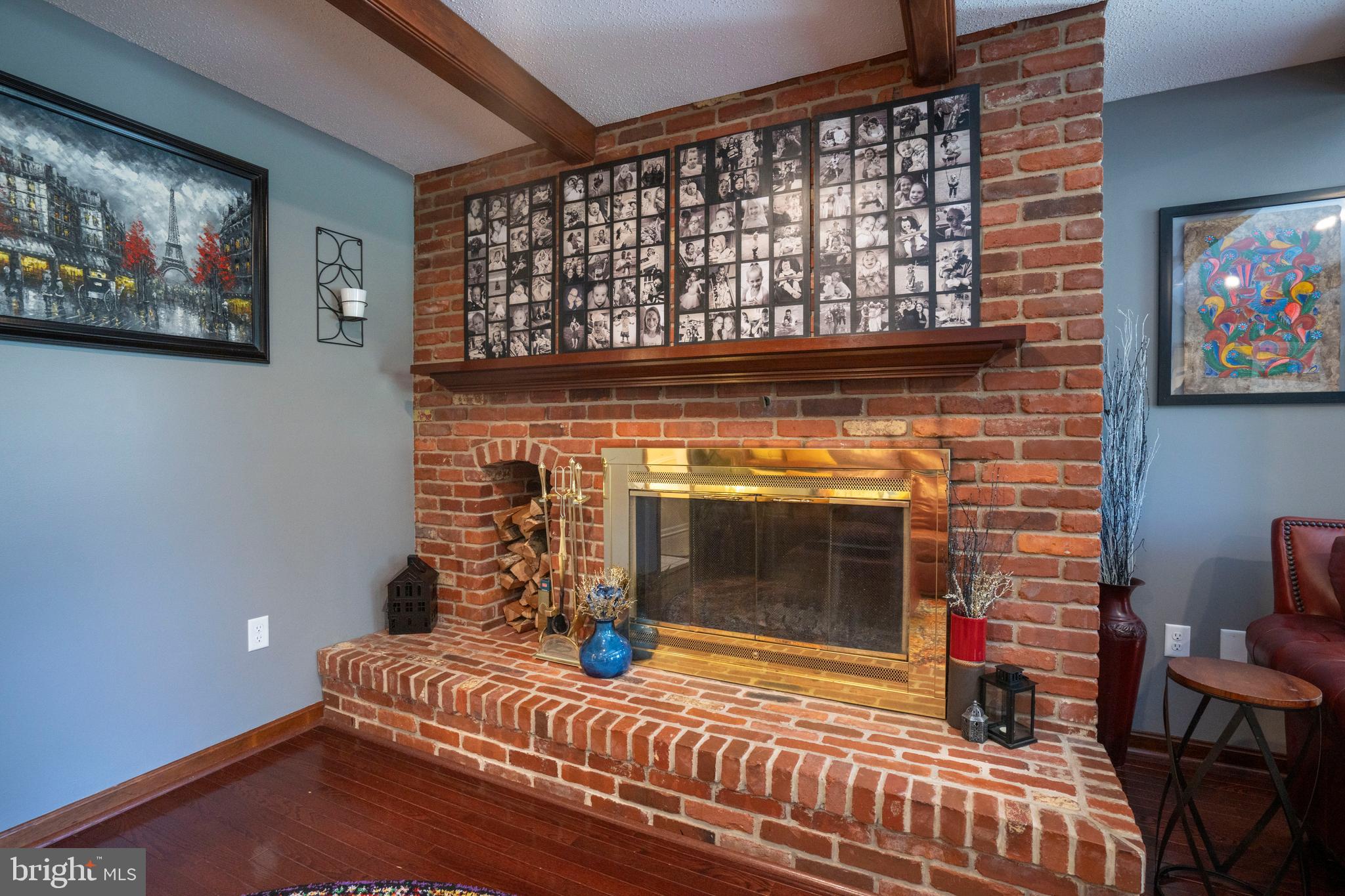 GRAYS WOODS - Residential