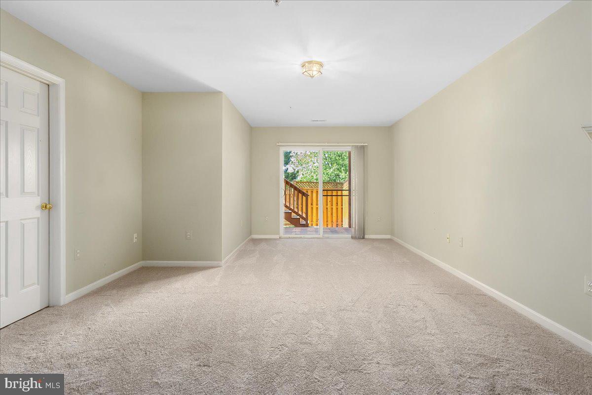 WHITTIER POND - Residential