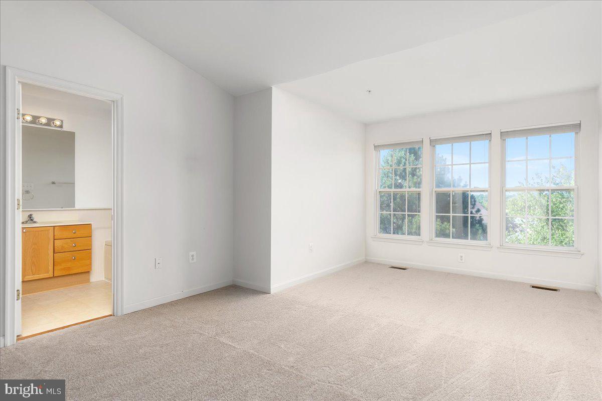 WHITTIER POND - Residential