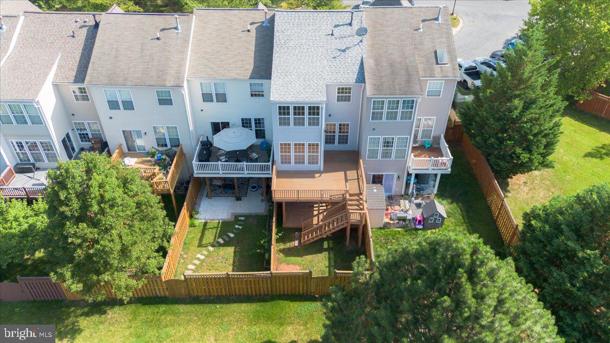 WHITTIER POND - Residential