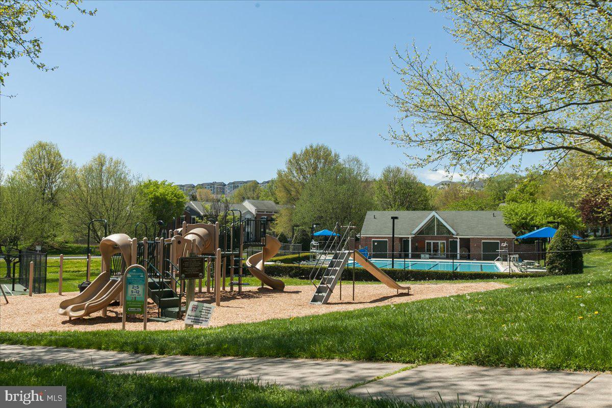 WHITTIER POND - Residential
