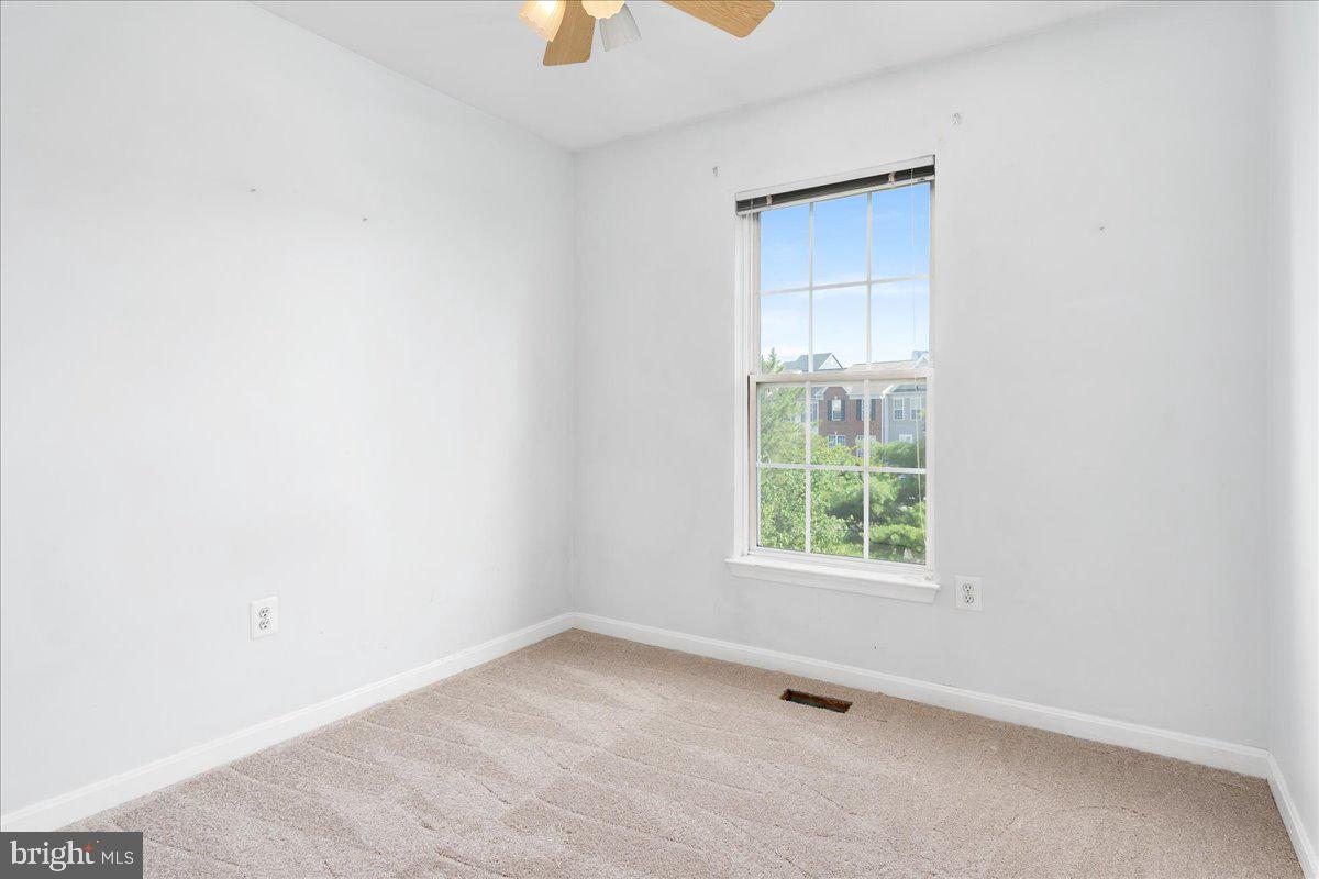 WHITTIER POND - Residential