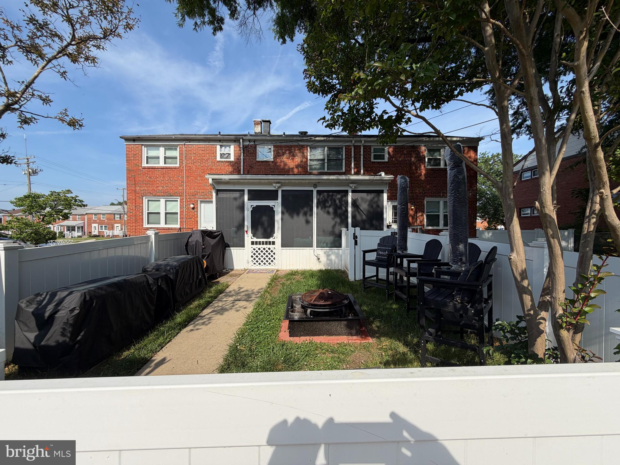 OAKLEIGH - Residential