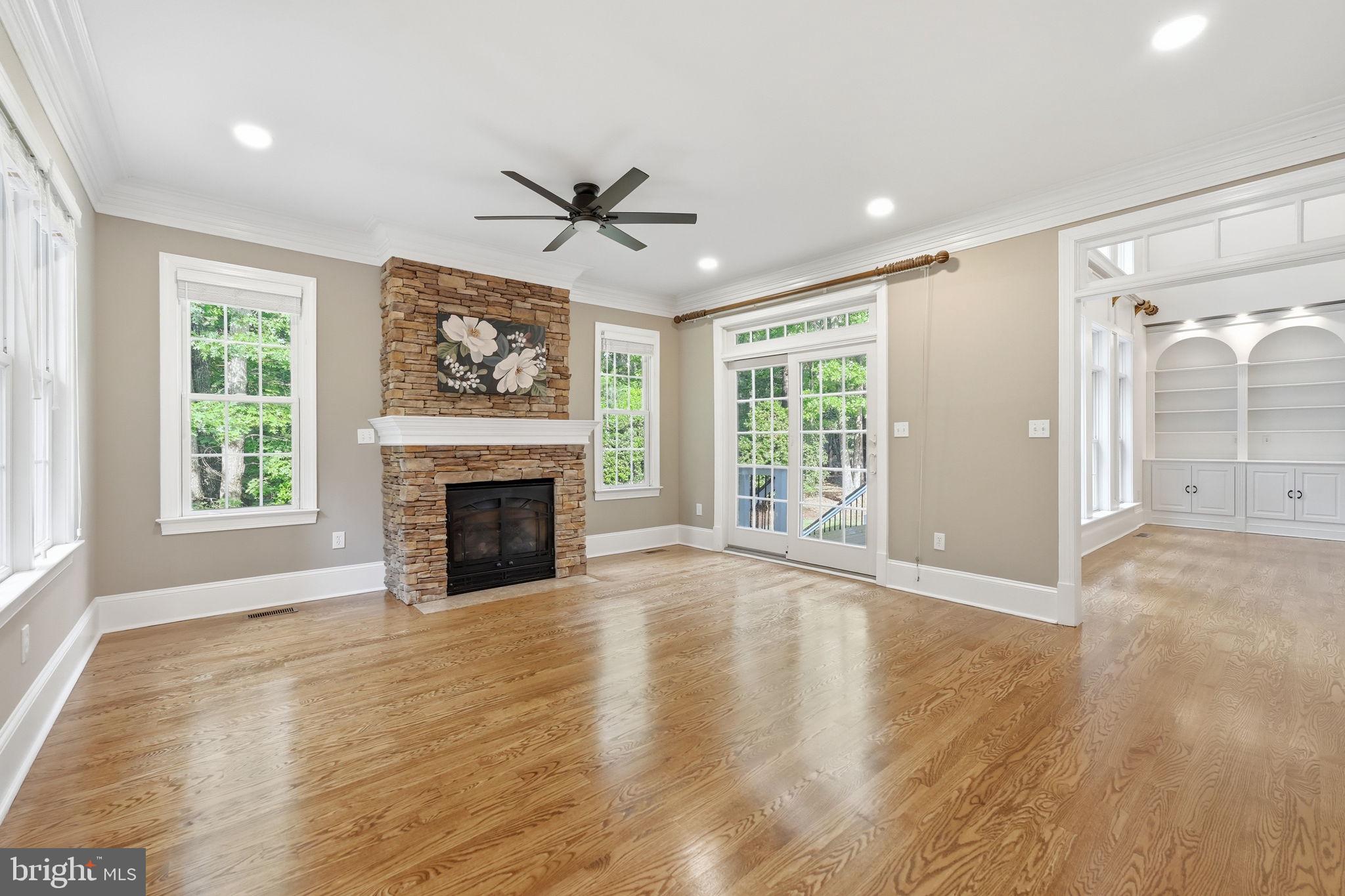 FAWN LAKE - Residential