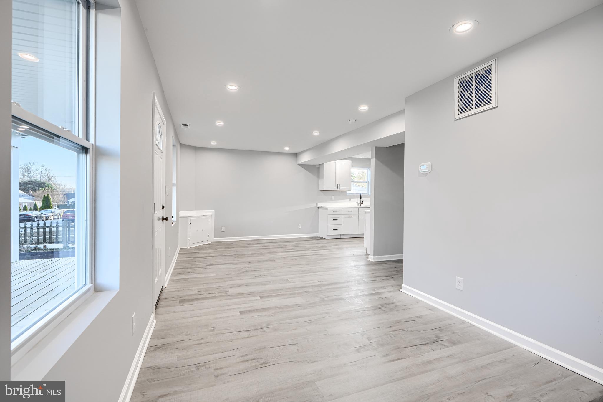 ESSEX - Residential