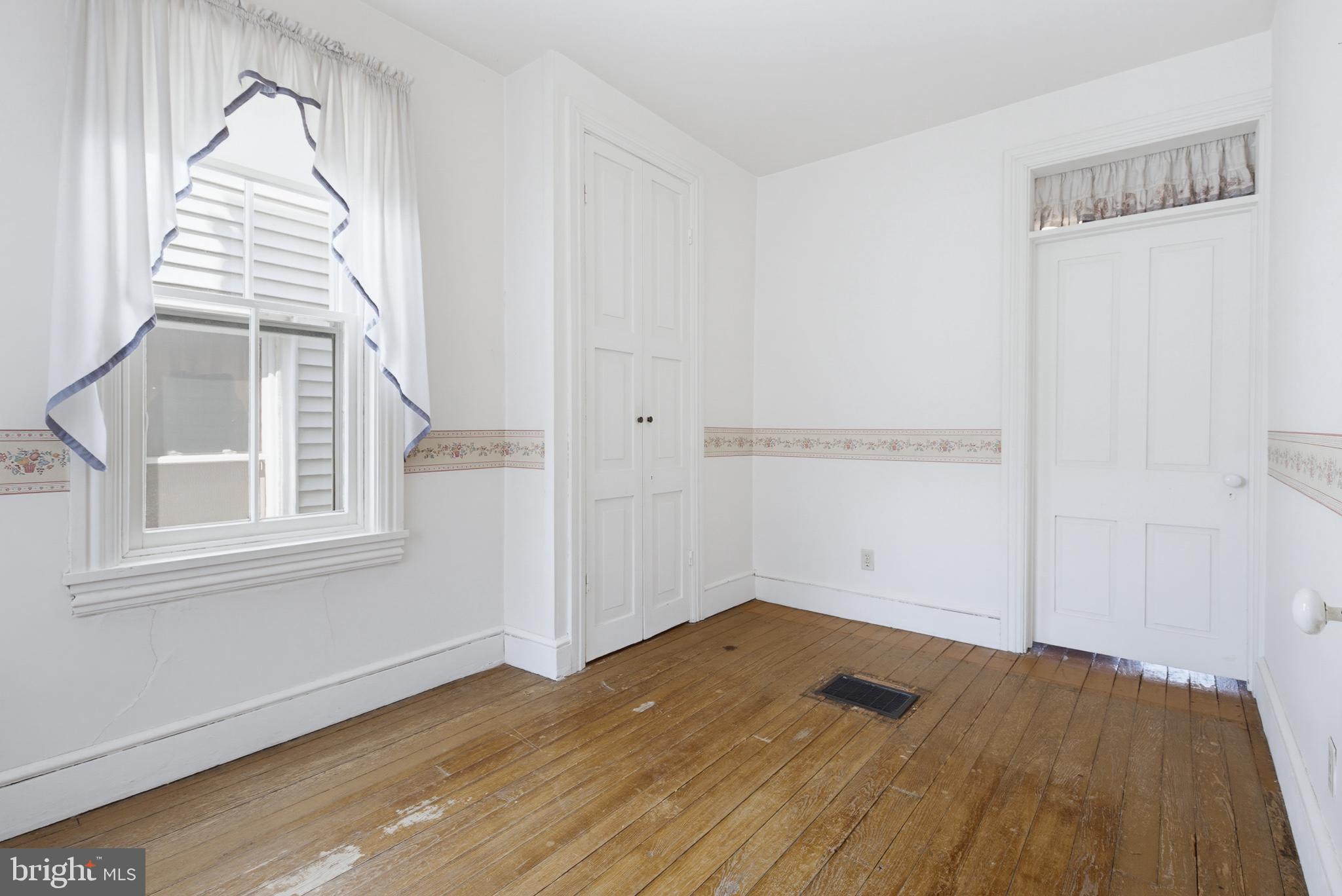 COLUMBIA BOROUGH - Residential