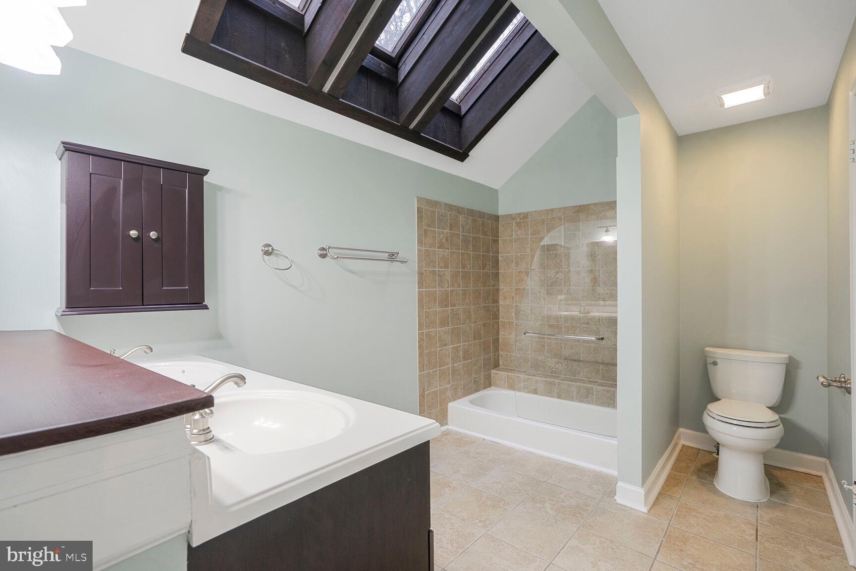 FAIR WOODS - Residential Lease