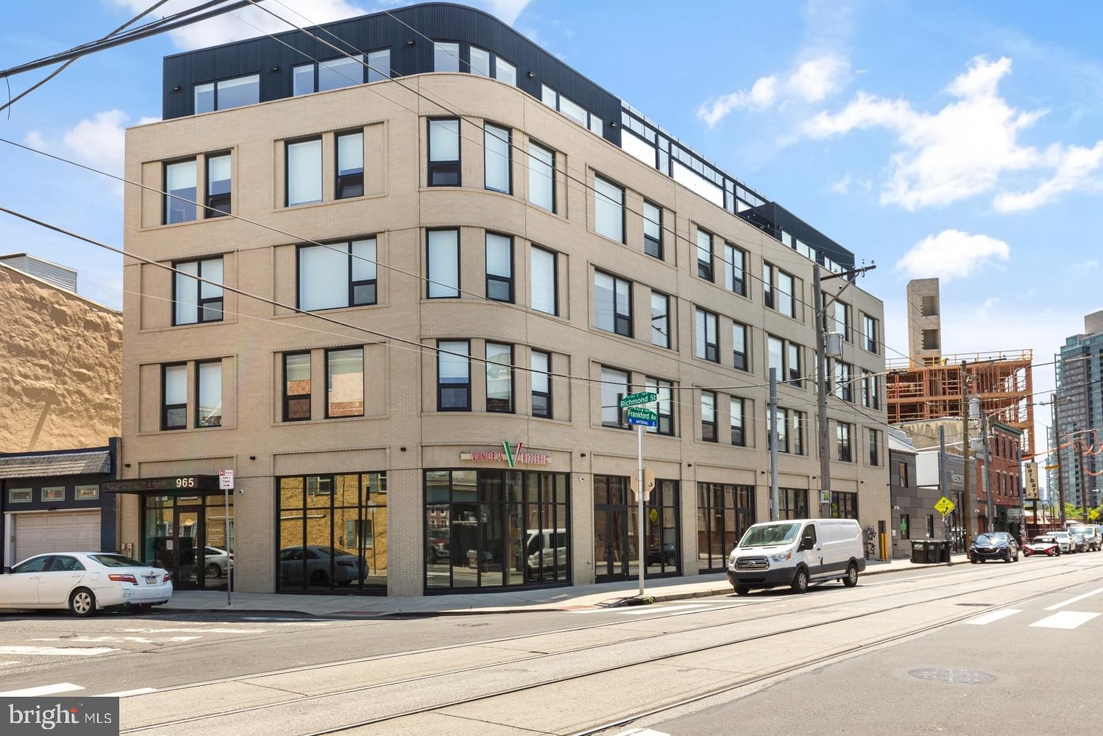 FISHTOWN - Residential Lease