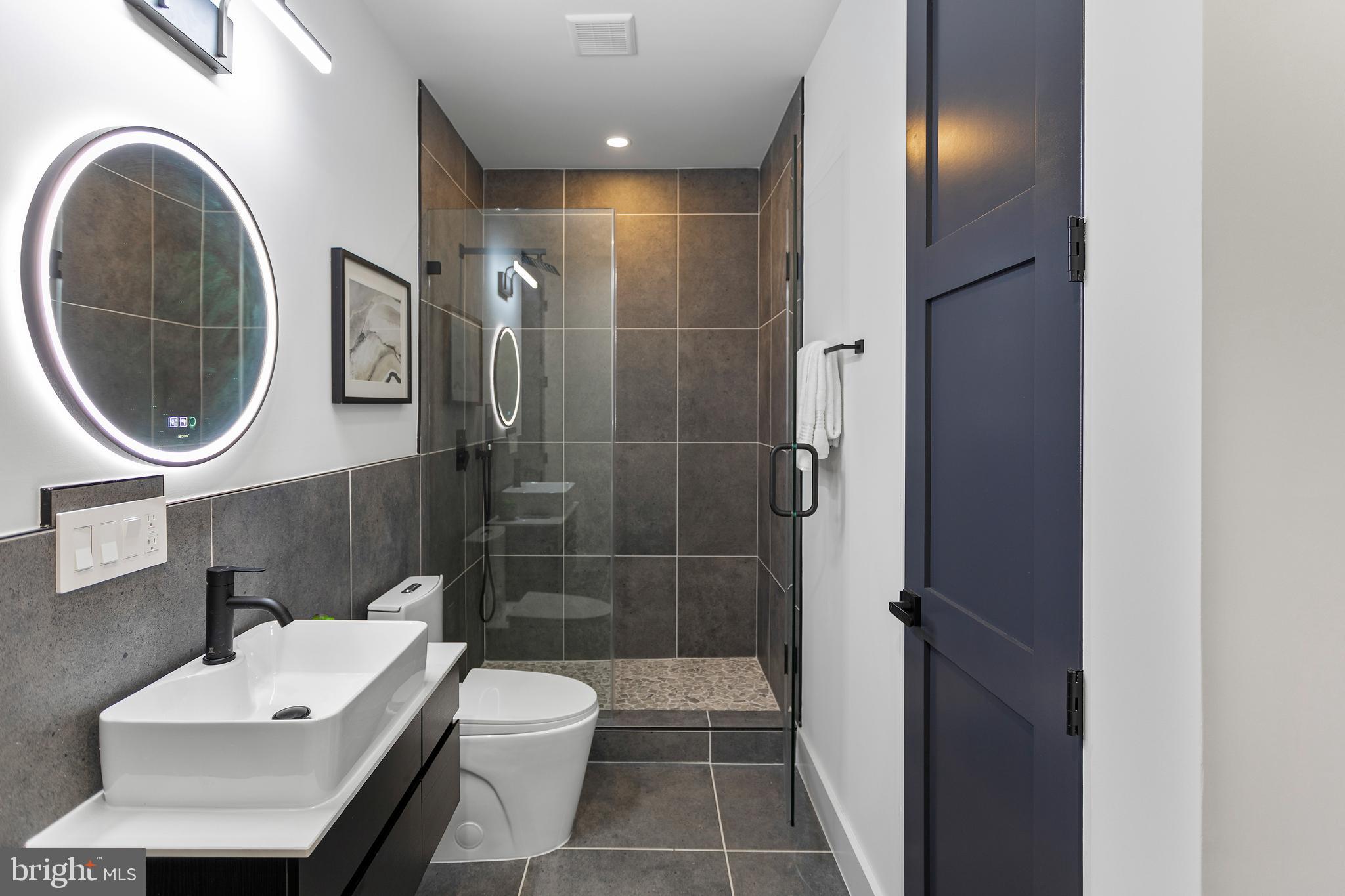 LEWINSVILLE - Residential