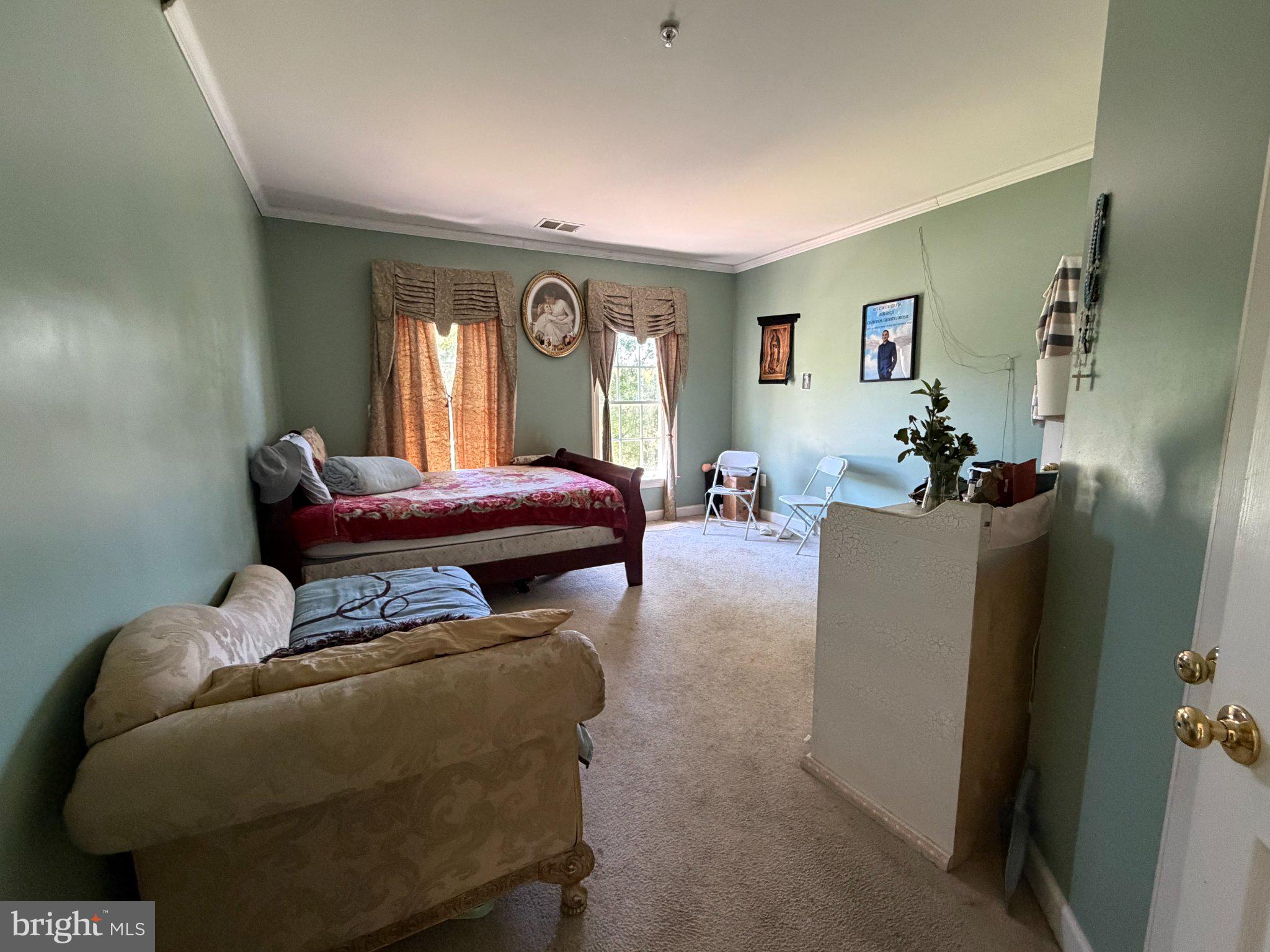 OLNEY OUTSIDE - Residential