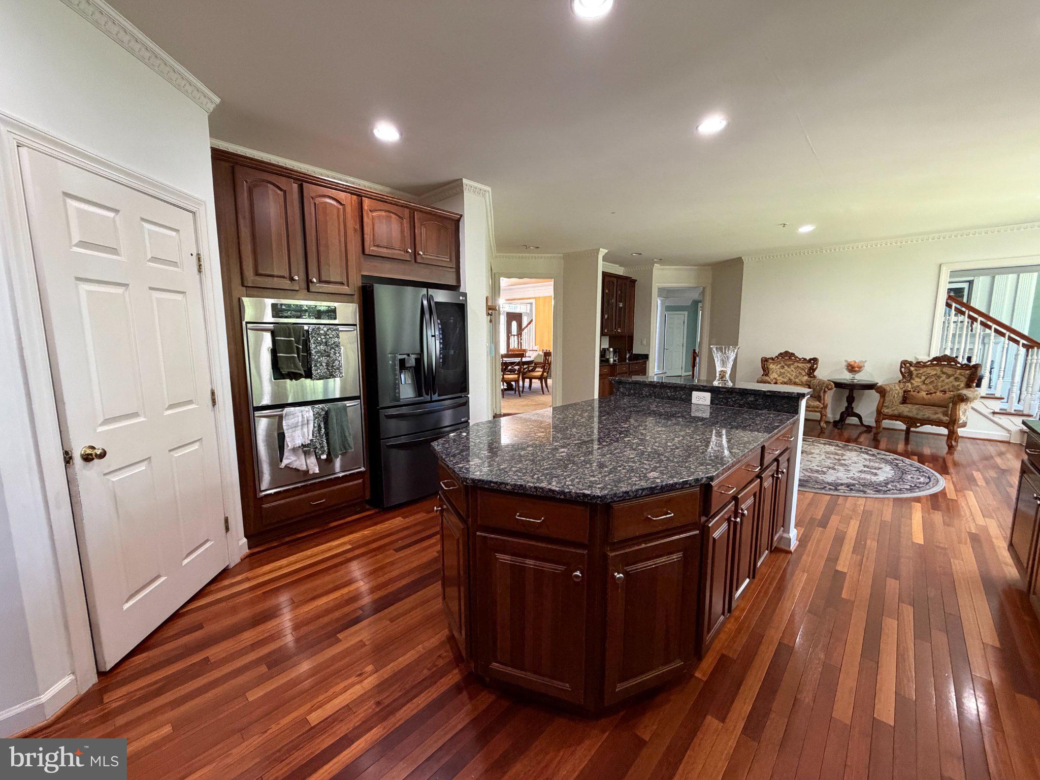 OLNEY OUTSIDE - Residential