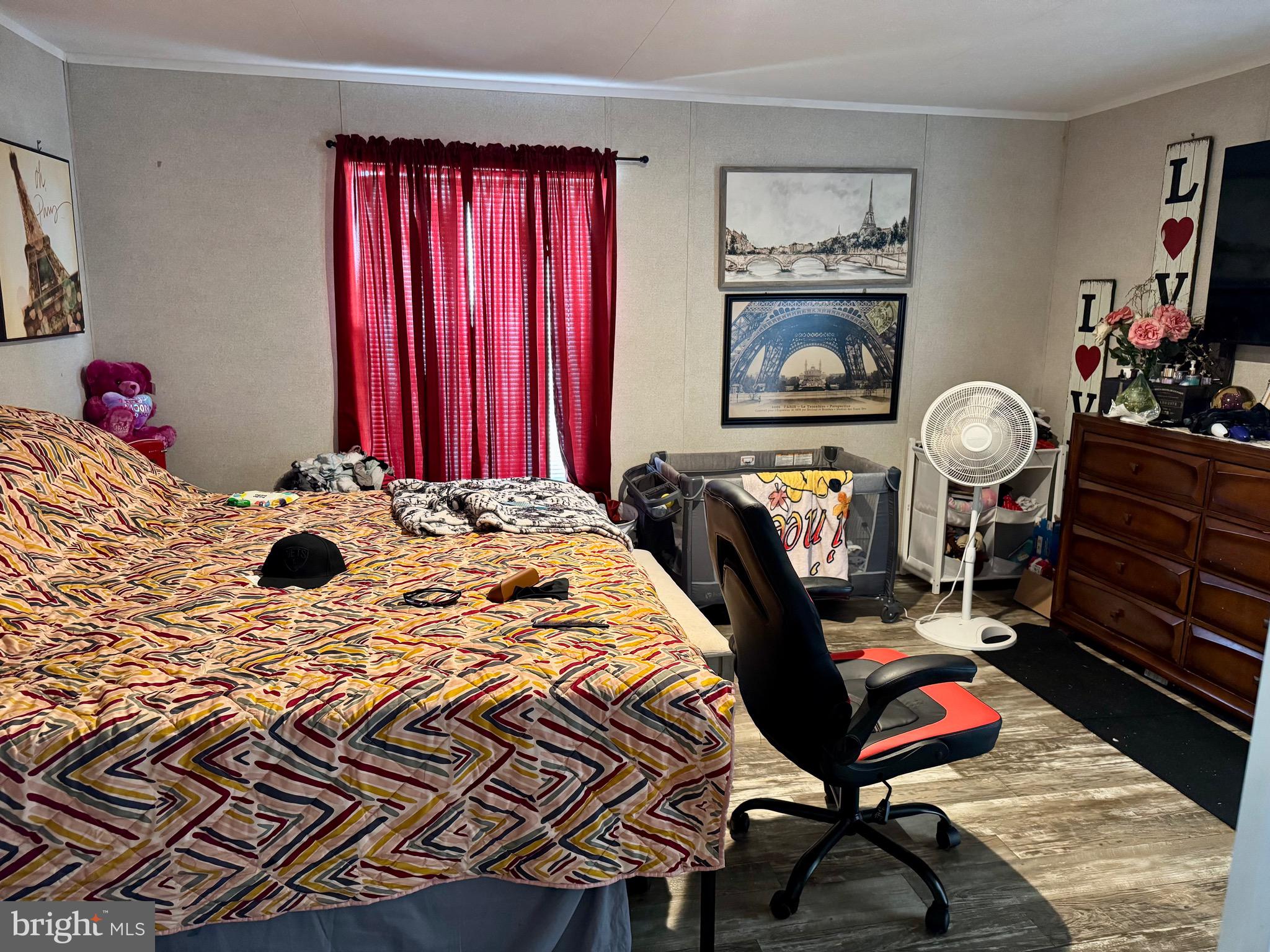 ROYAL CREST ESTATES - Residential