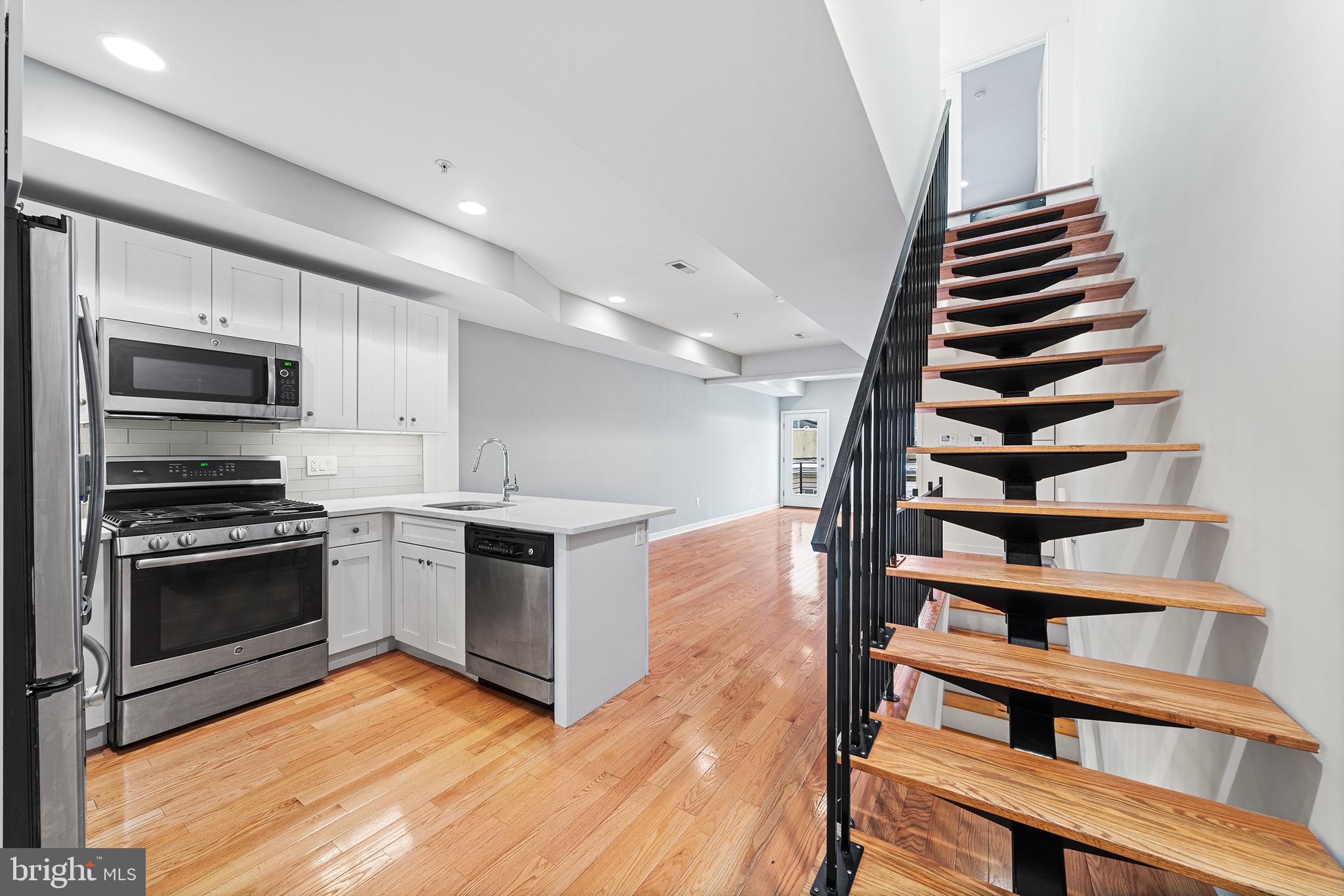 FRANCISVILLE - Residential Lease