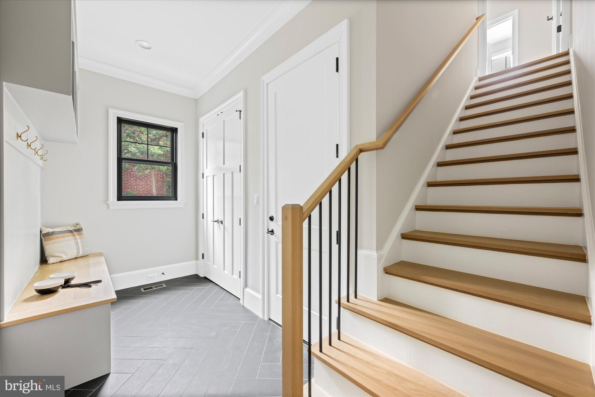KENT GARDENS - Residential