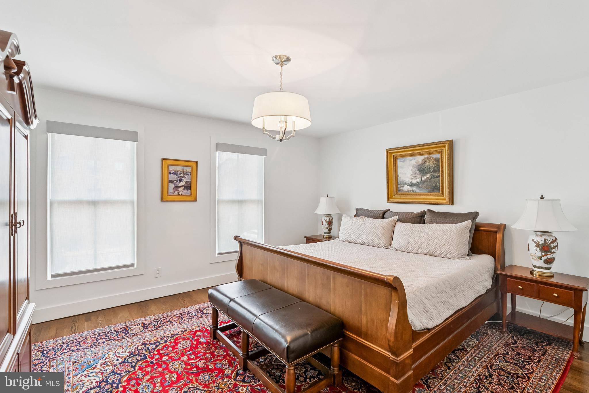 OLD TOWN ALEXANDRIA - Residential