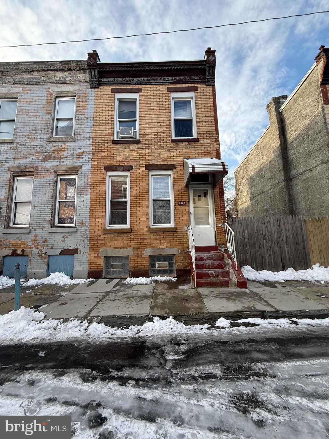 KENSINGTON - Residential