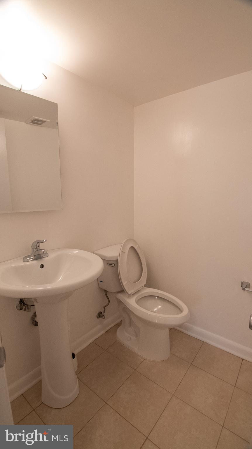 CEDARCREST - Residential Lease